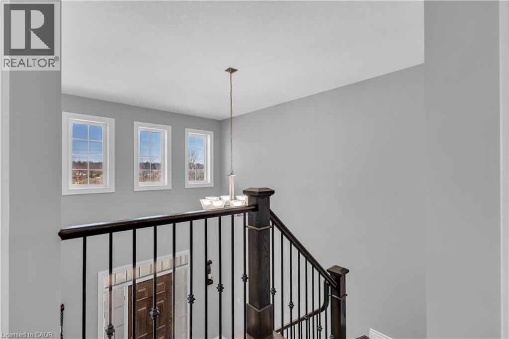 515 St Moritz Avenue, Waterloo, Ontario  N2T 0B3 - Photo 19 - 40820017