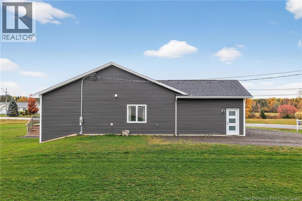 11 Riverside Drive, Petitcodiac, New Brunswick  E4Z 0K7 - Photo 44 - NB137146