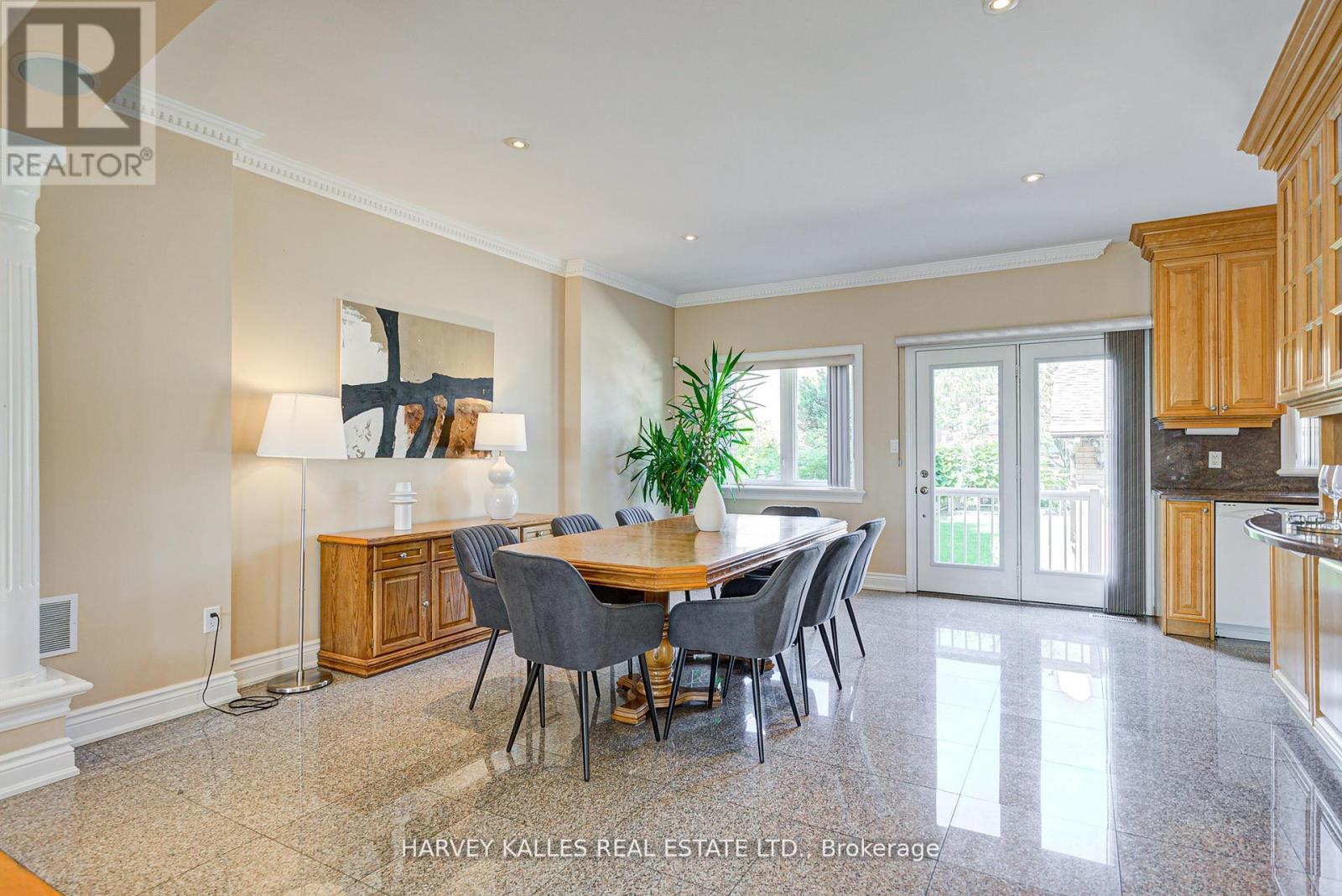 1006 Briar Hill Avenue, Toronto, Ontario  M6B 1M3 - Photo 13 - W12994624