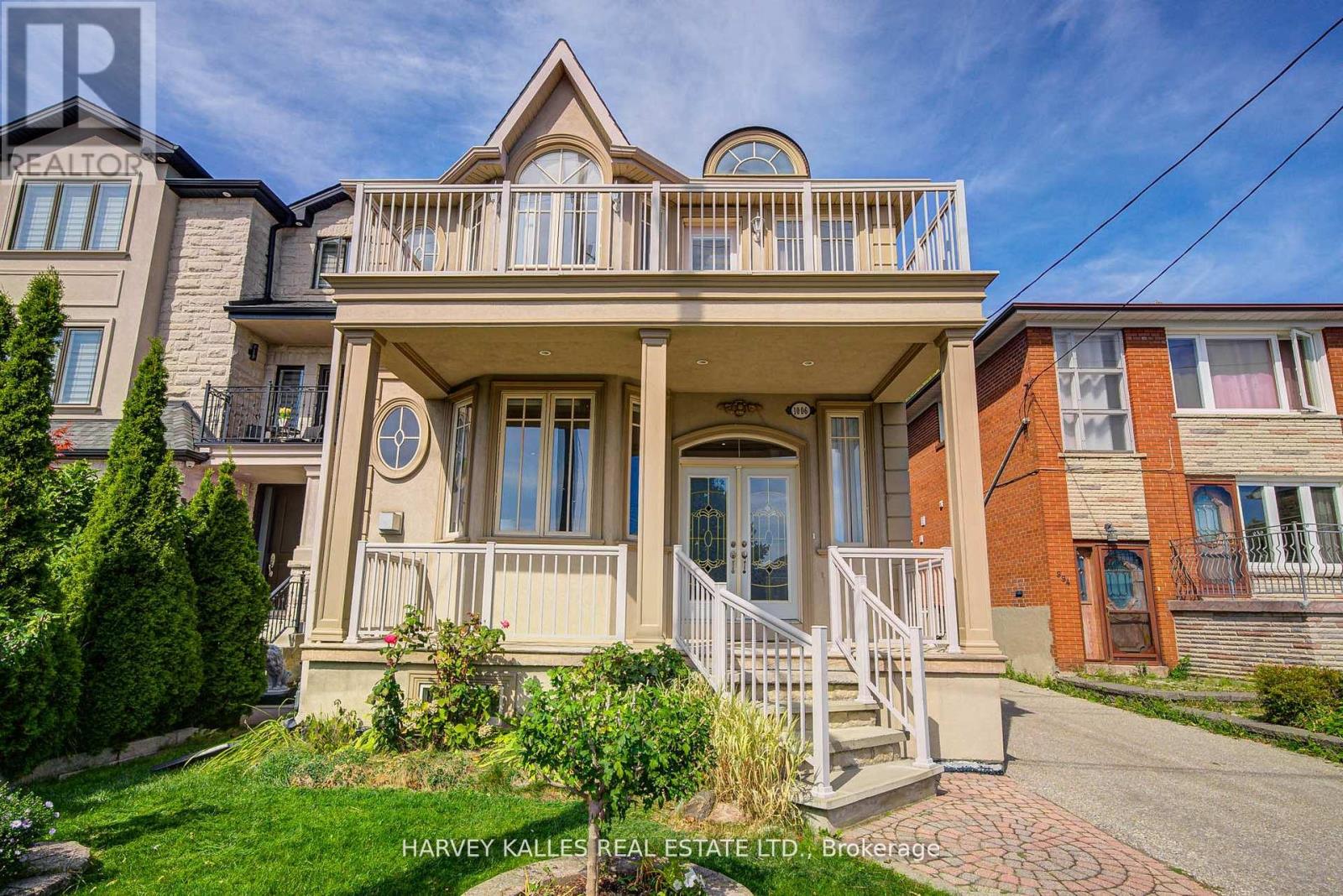 1006 Briar Hill Avenue, Toronto, Ontario  M6B 1M3 - Photo 2 - W12994624