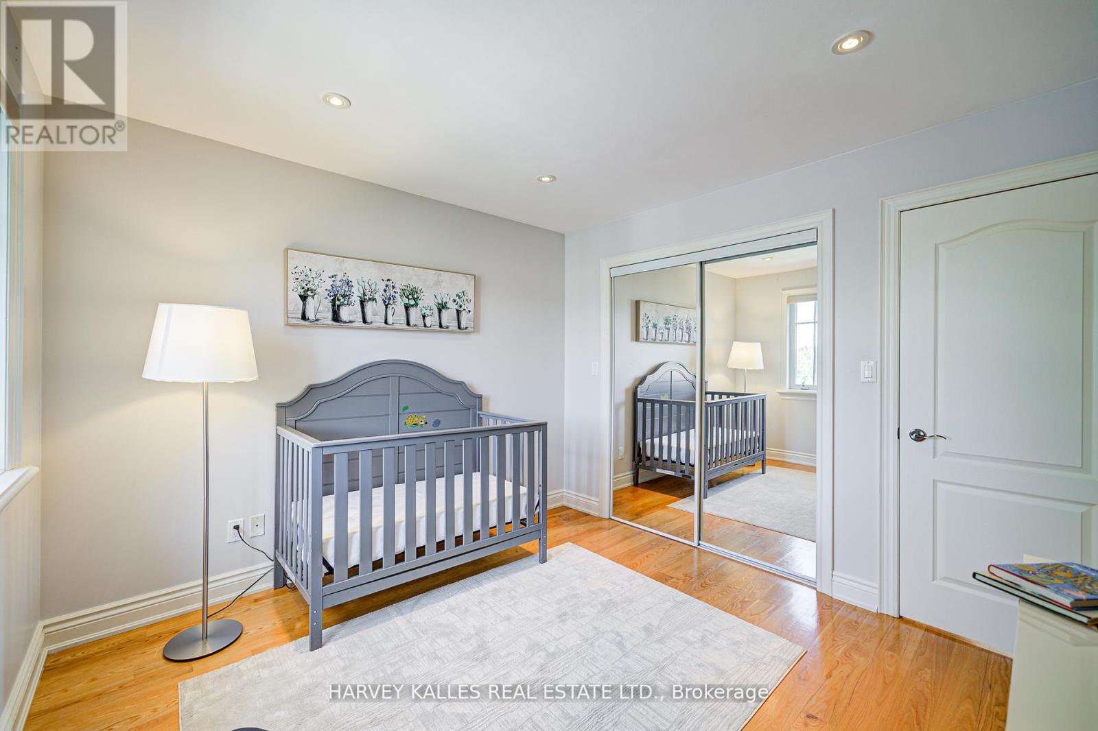 1006 Briar Hill Avenue, Toronto, Ontario  M6B 1M3 - Photo 35 - W12994624