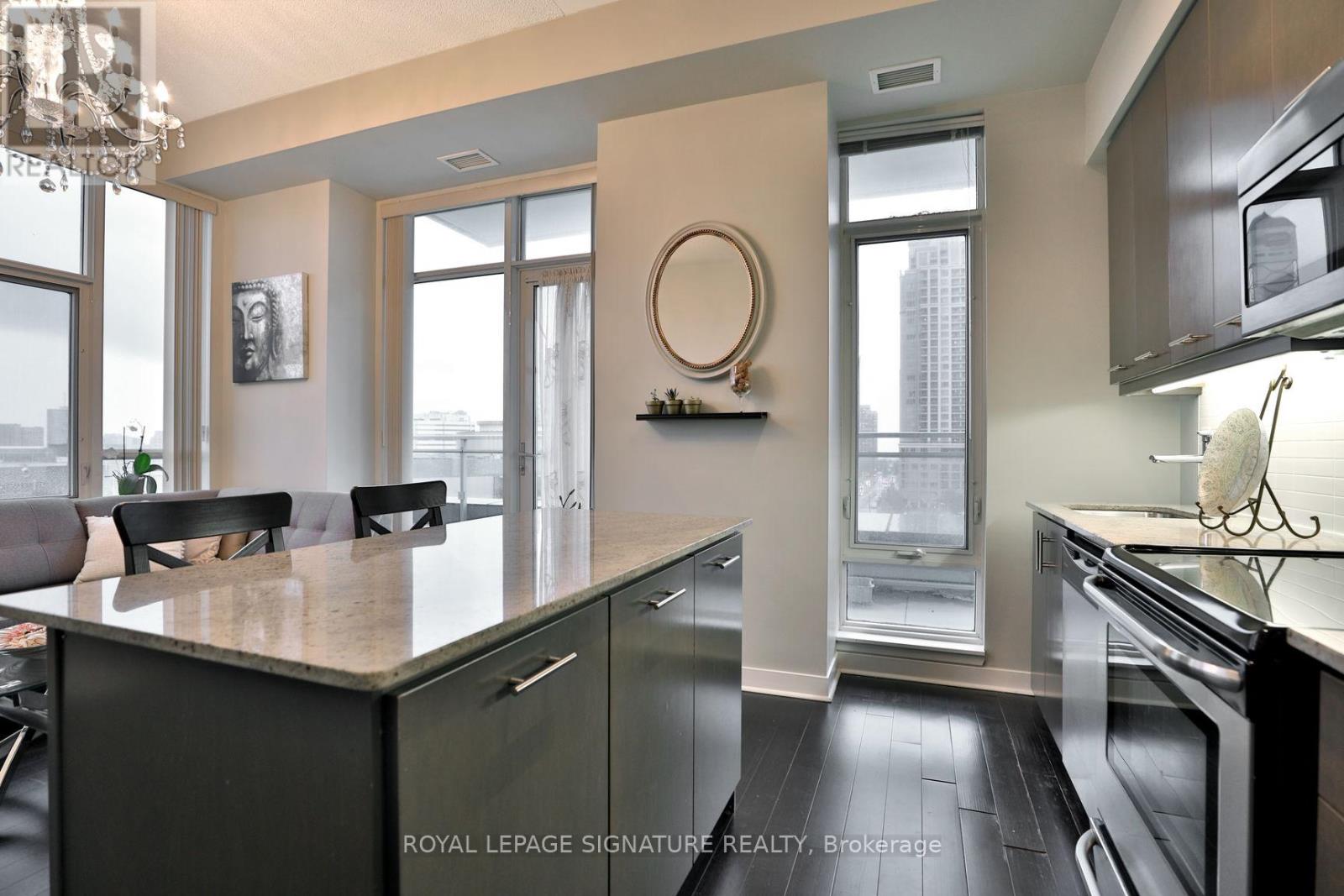 602 - 365 Prince Of Wales Drive, Mississauga, Ontario  L5B 0G6 - Photo 6 - W12994650