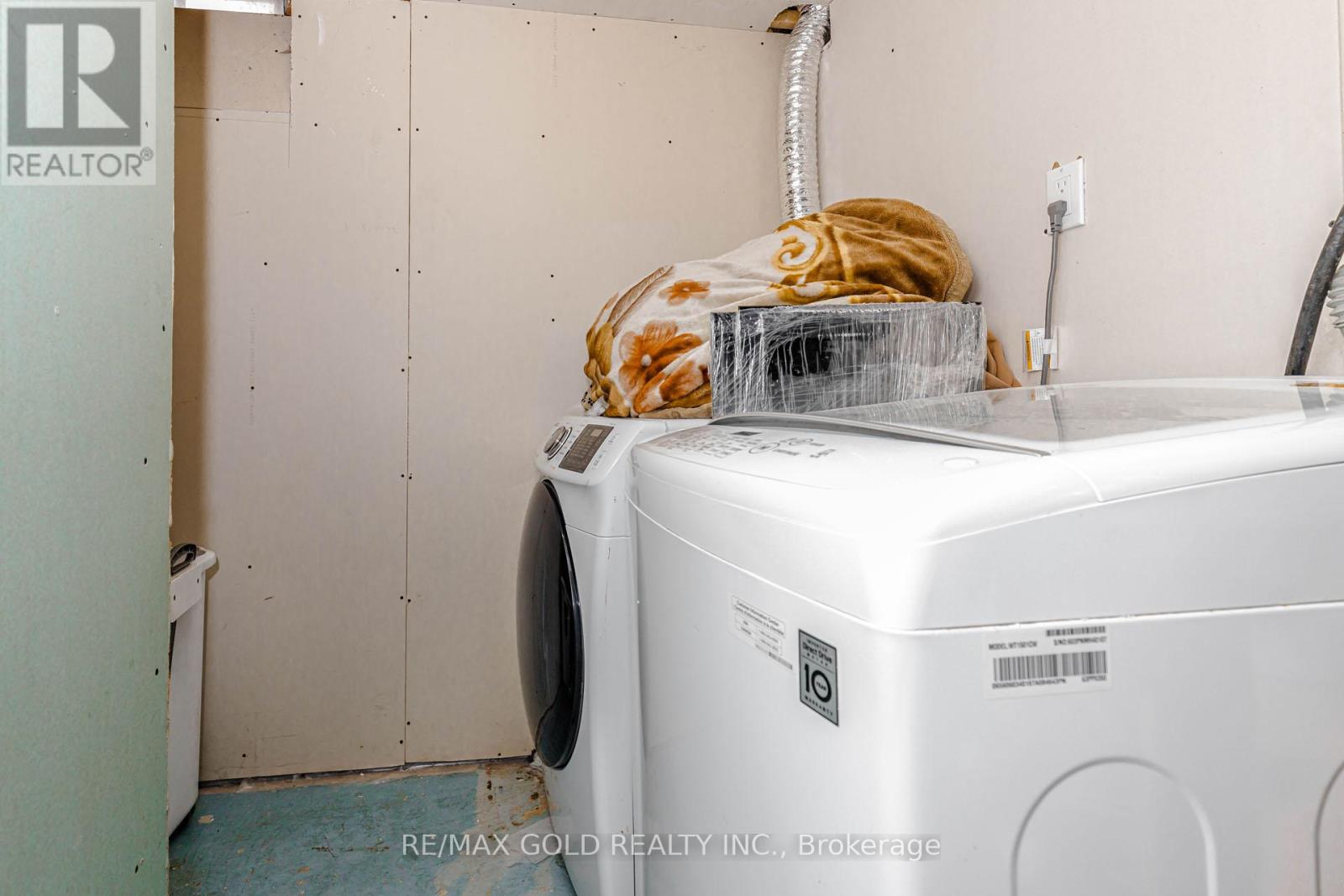 34 Jackman Drive, Brampton, Ontario  L6S 2L7 - Photo 14 - W12994664