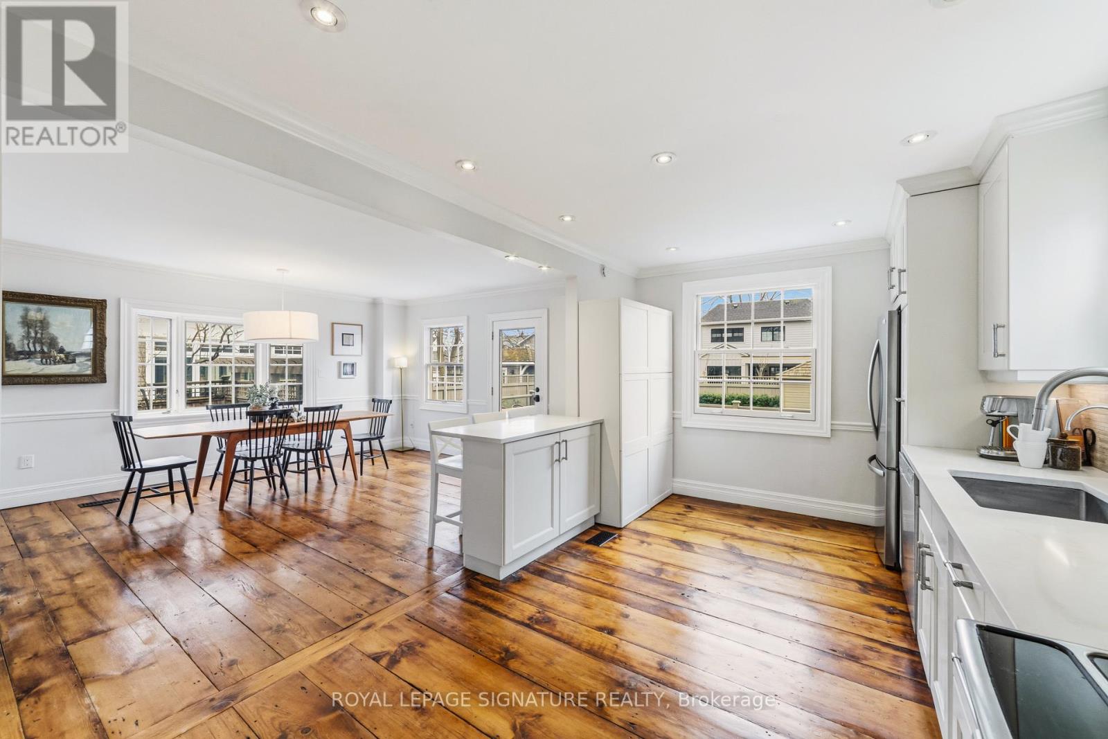 348 Douglas Avenue, Oakville, Ontario  L6J 3S6 - Photo 13 - W12994708