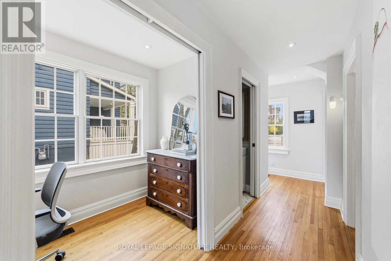 348 Douglas Avenue, Oakville, Ontario  L6J 3S6 - Photo 17 - W12994708