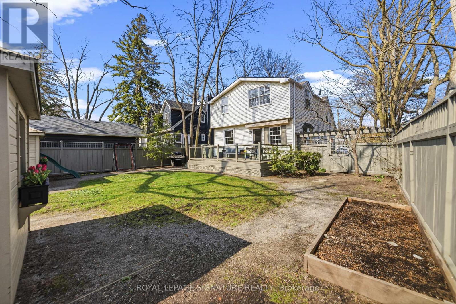 348 Douglas Avenue, Oakville, Ontario  L6J 3S6 - Photo 35 - W12994708