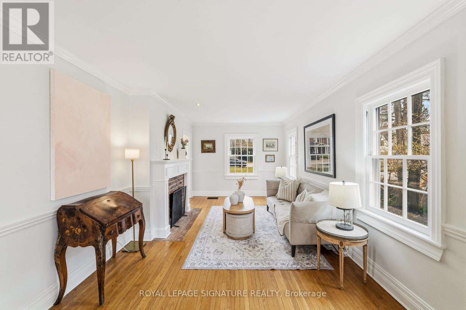 348 Douglas Avenue, Oakville, Ontario  L6J 3S6 - Photo 6 - W12994708