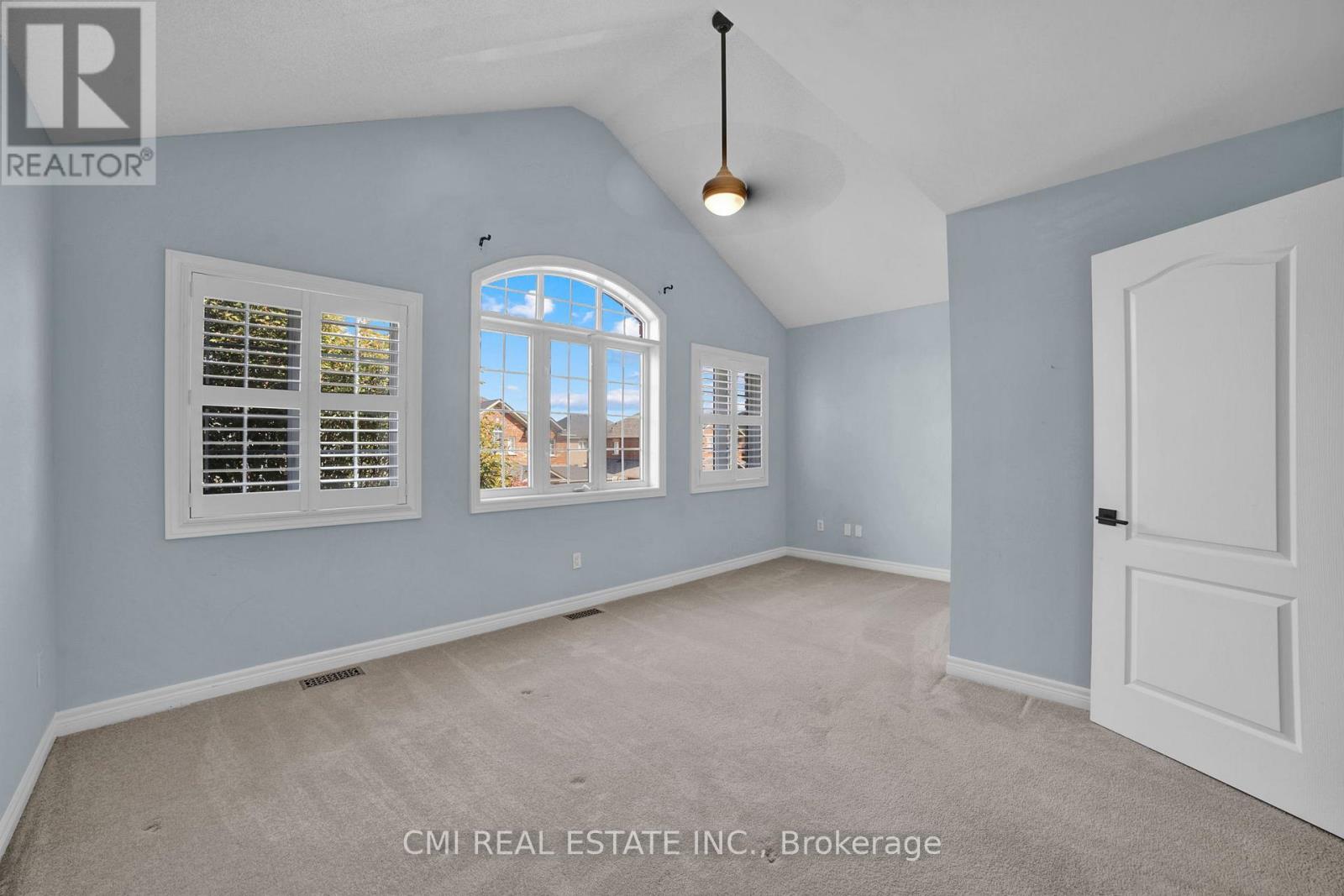 2171 Jardine Crescent, Burlington, Ontario  L7L 7K1 - Photo 29 - W12994716