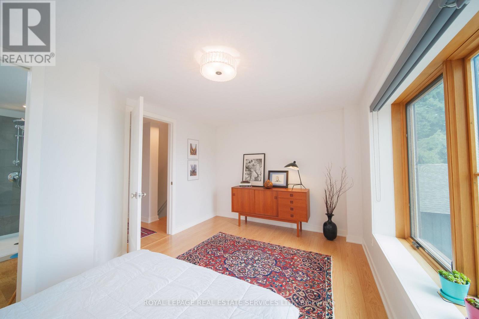 2331 Ontario Street, Oakville, Ontario  L6L 1A5 - Photo 13 - W12994760