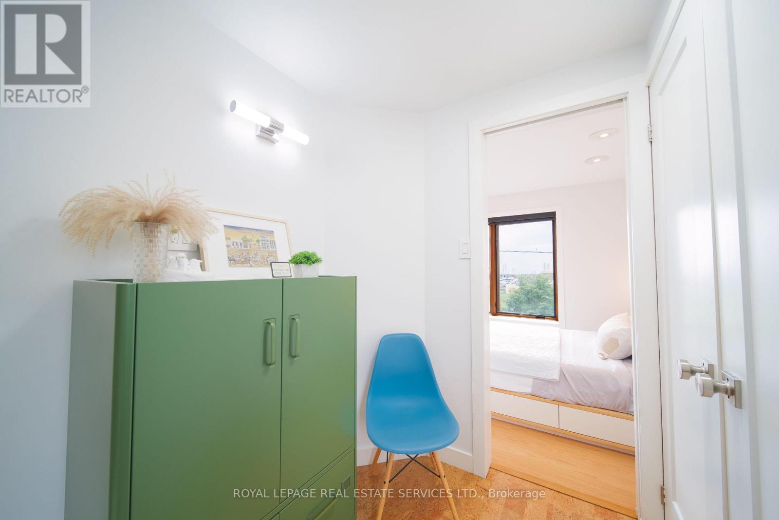 2331 Ontario Street, Oakville, Ontario  L6L 1A5 - Photo 16 - W12994760