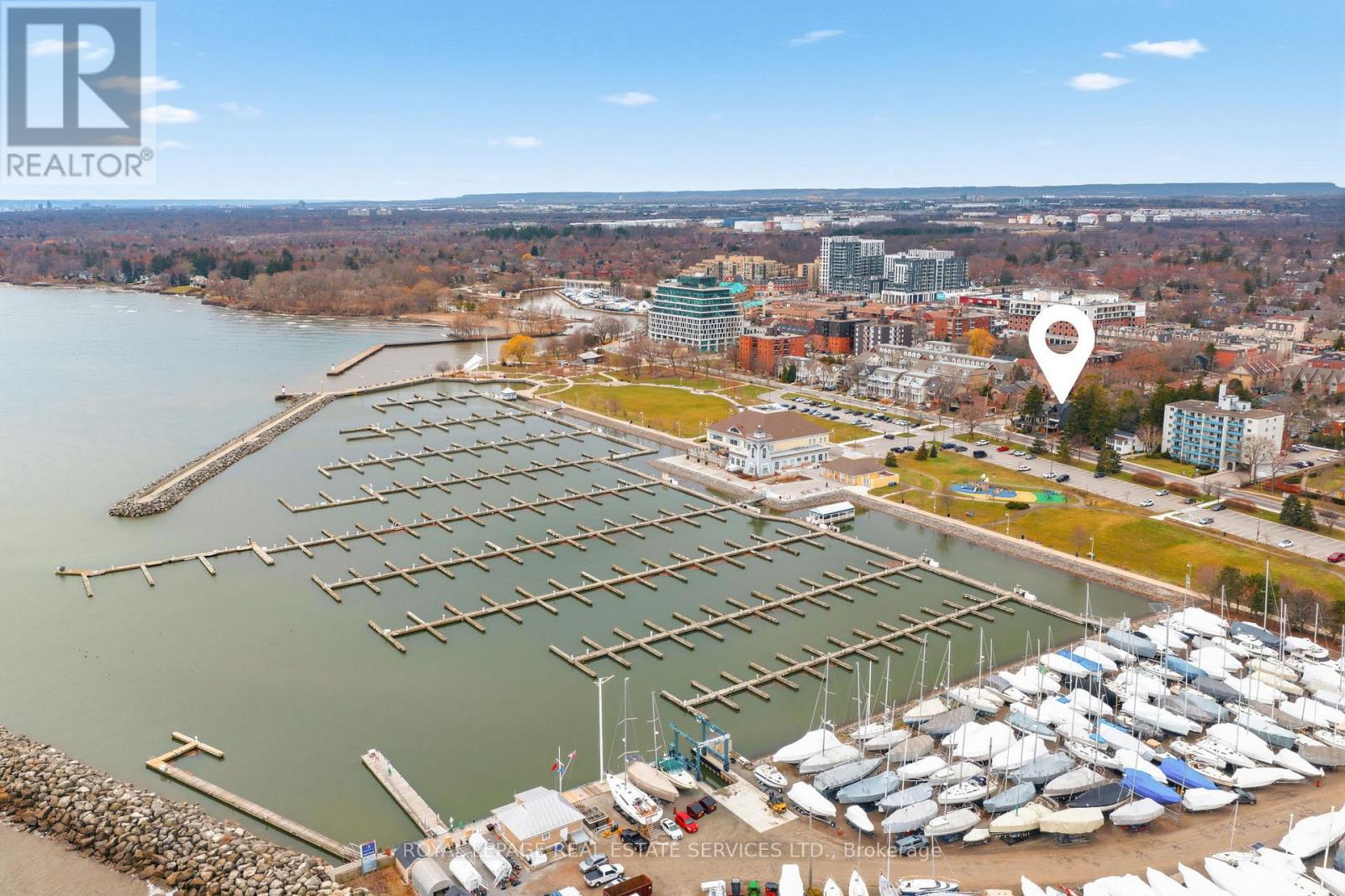 2331 Ontario Street, Oakville, Ontario  L6L 1A5 - Photo 2 - W12994760