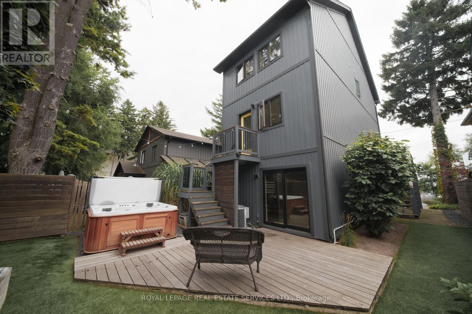 2331 Ontario Street, Oakville, Ontario  L6L 1A5 - Photo 27 - W12994760