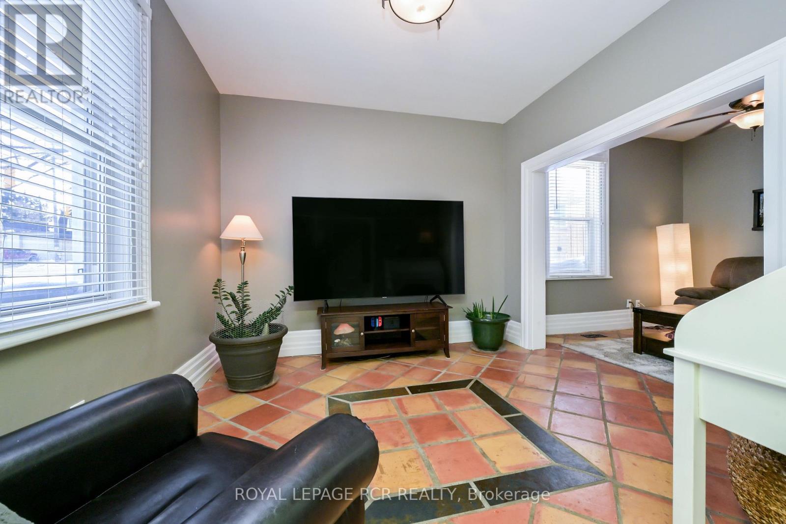 48 Townline, Orangeville, Ontario  L9W 1T9 - Photo 12 - W12994764