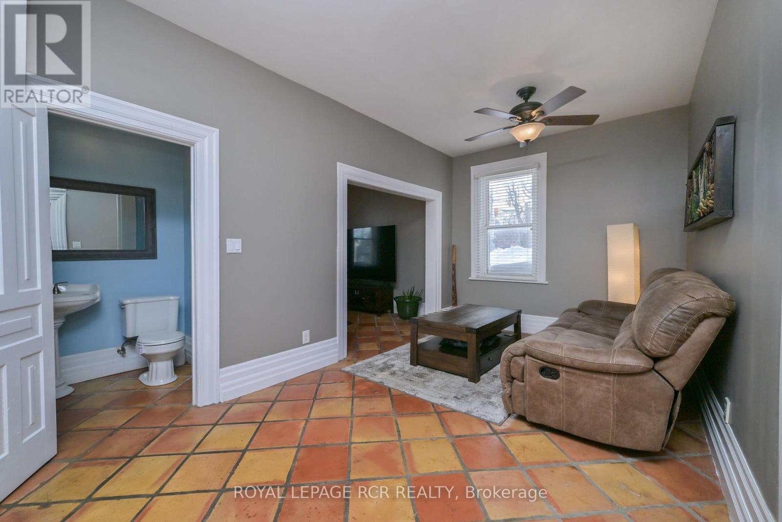 48 Townline, Orangeville, Ontario  L9W 1T9 - Photo 8 - W12994764