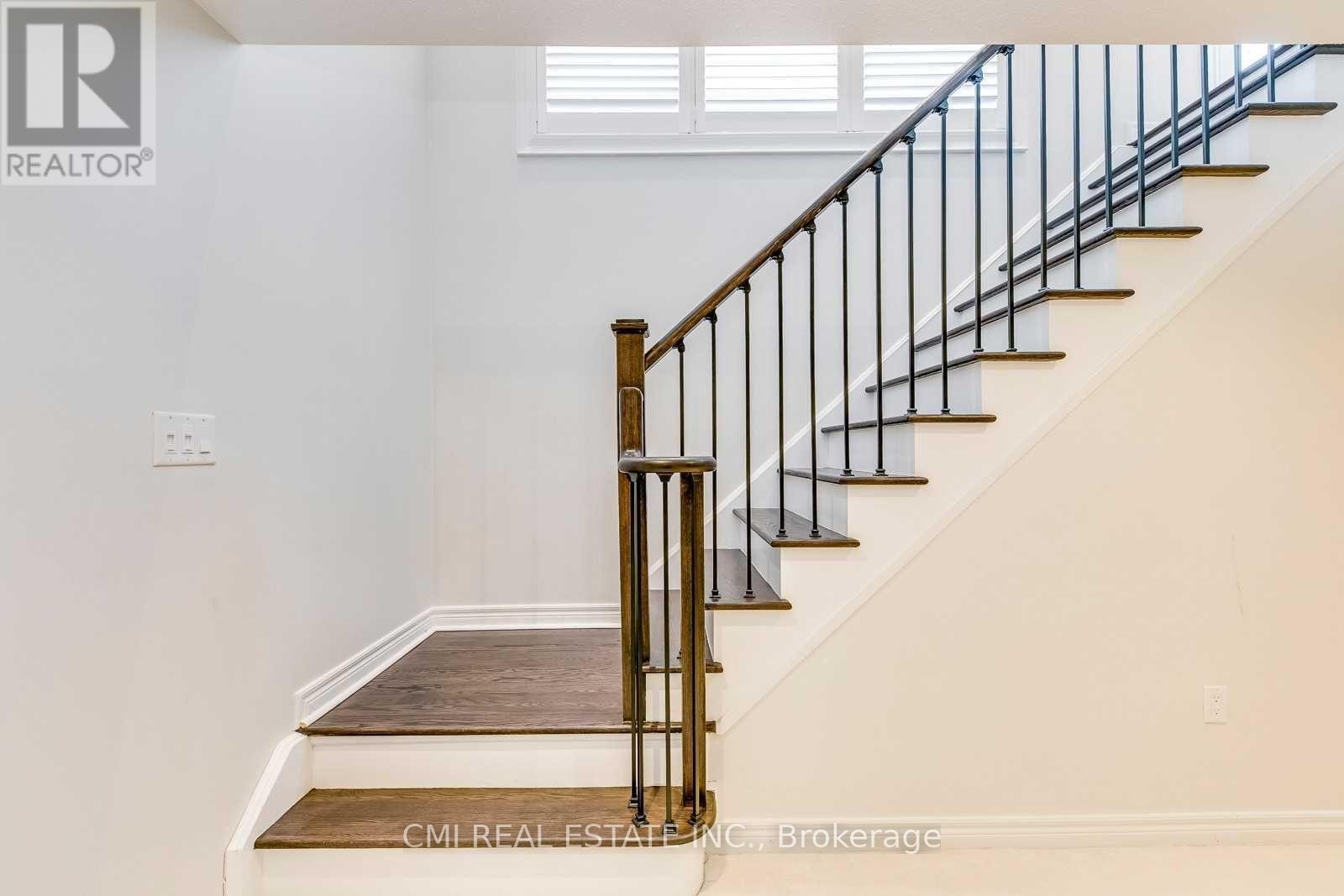 46 Losino Street, Caledon, Ontario  L7C 3N4 - Photo 30 - W12994766