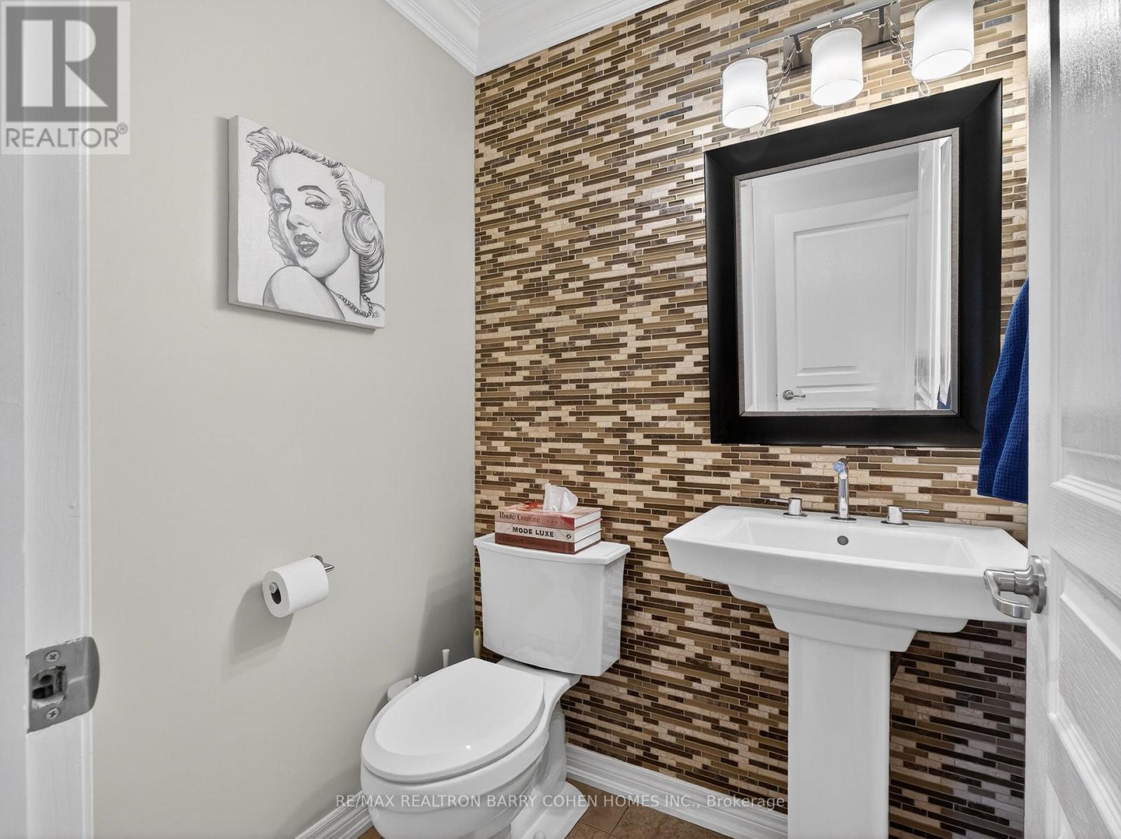 3225 Saltaire Crescent, Oakville, Ontario  L6M 0K8 - Photo 12 - W12994792