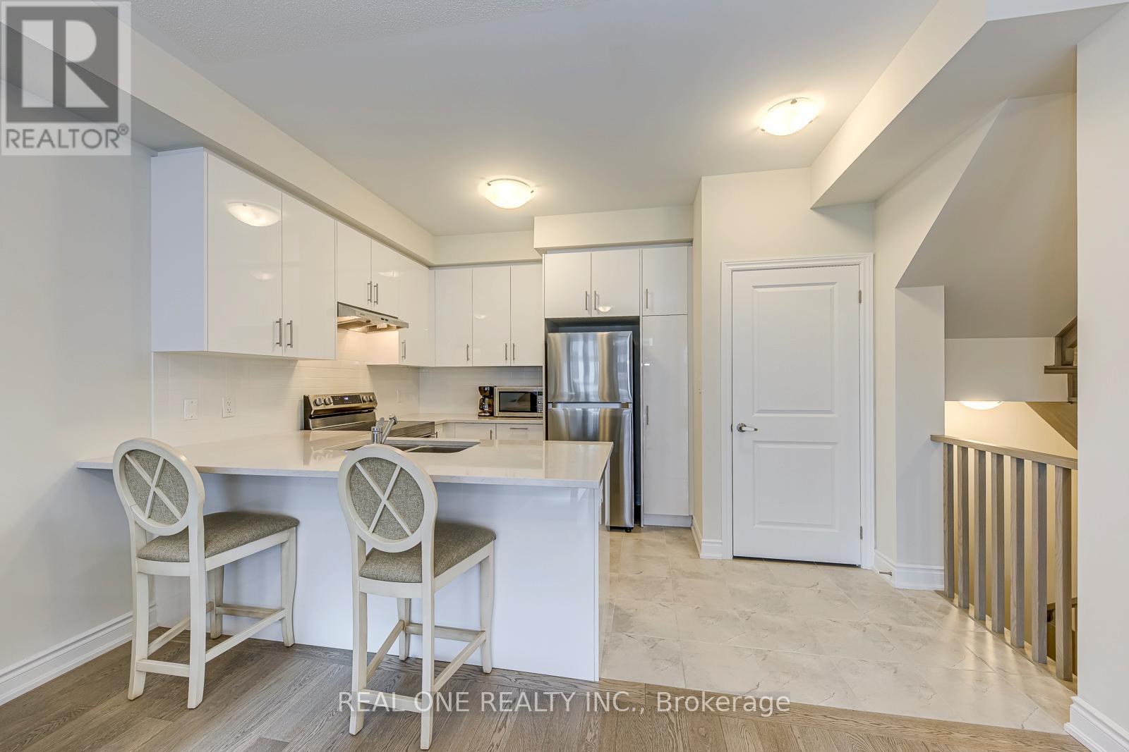 1281 Anthonia Trail, Oakville, Ontario  L6H 7Y7 - Photo 11 - W12994810