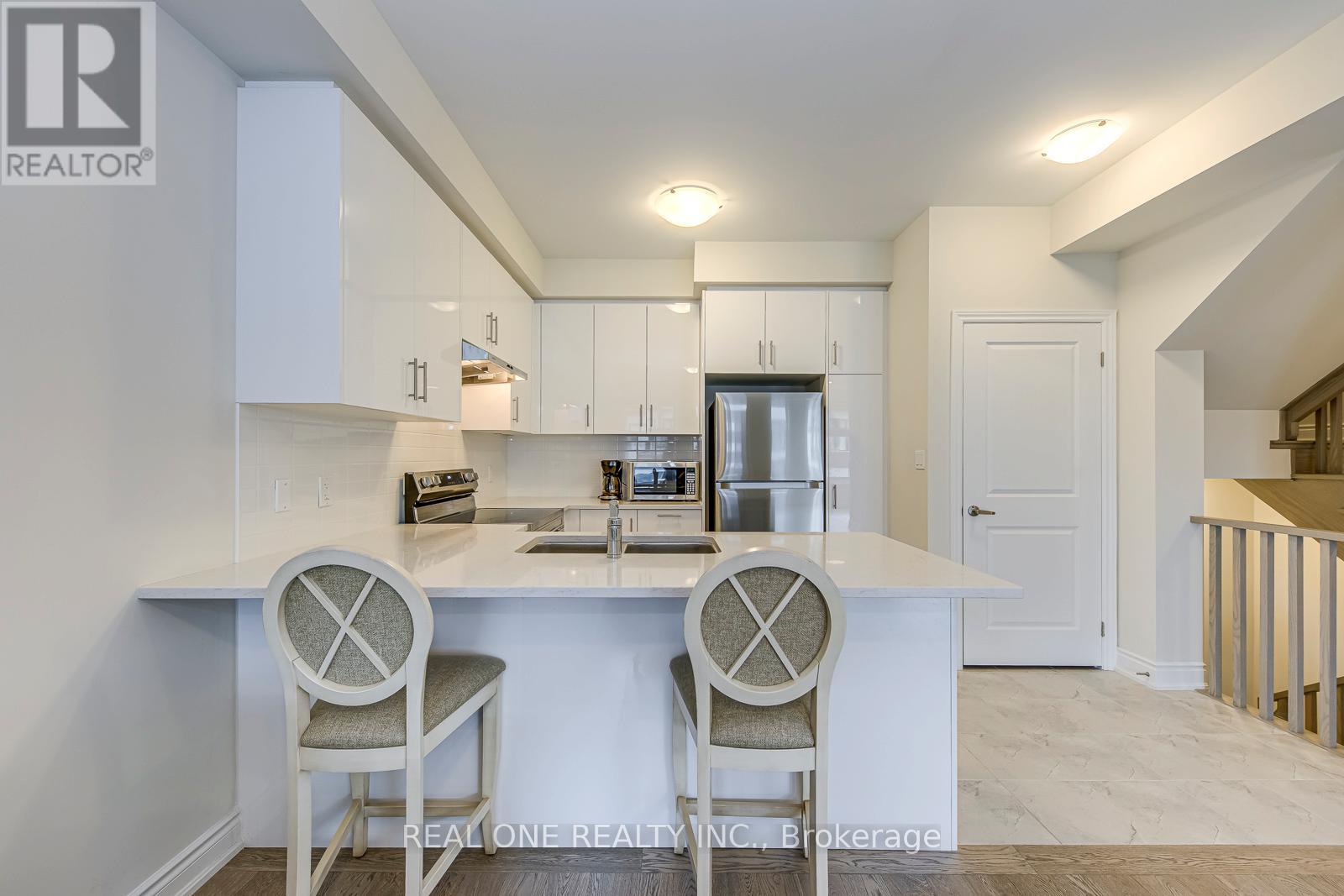 1281 Anthonia Trail, Oakville, Ontario  L6H 7Y7 - Photo 12 - W12994810