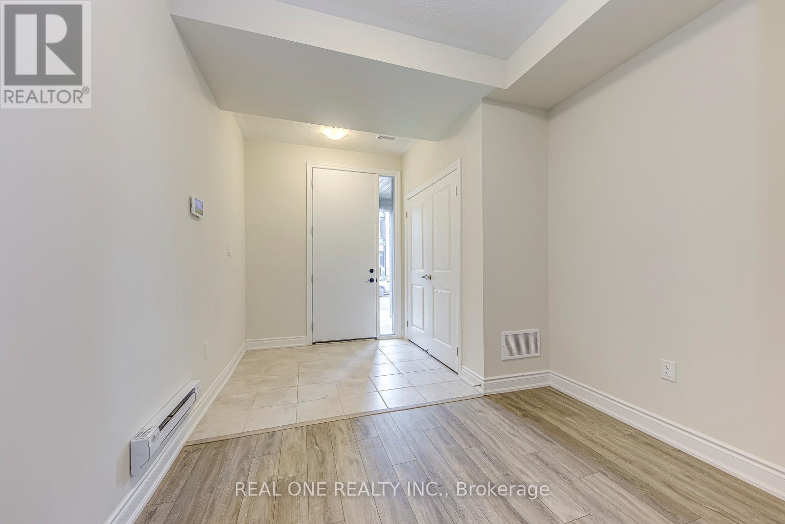 1281 Anthonia Trail, Oakville, Ontario  L6H 7Y7 - Photo 5 - W12994810