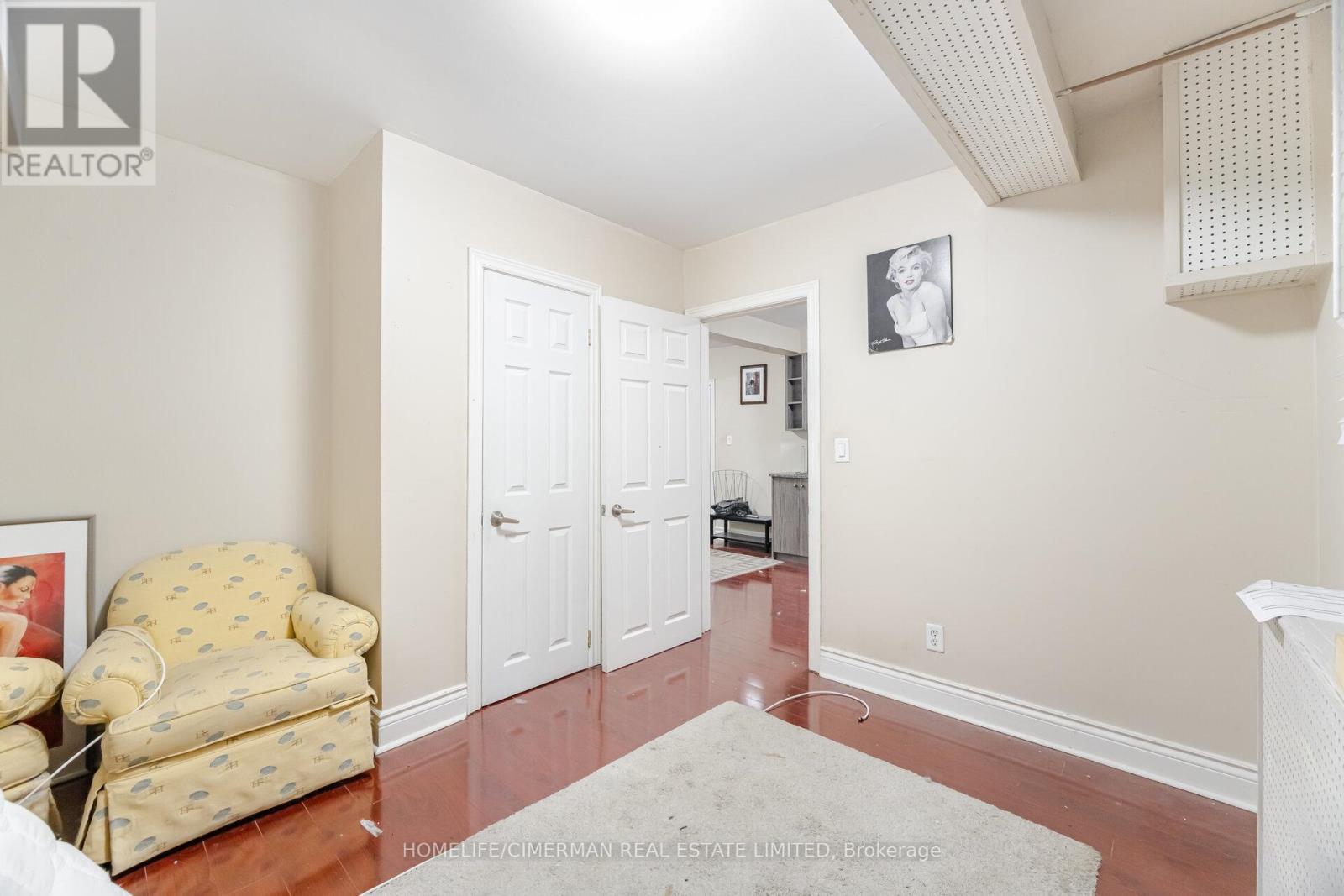2681 Eglinton Avenue W, Toronto, Ontario  M6M 1T8 - Photo 23 - W12994830