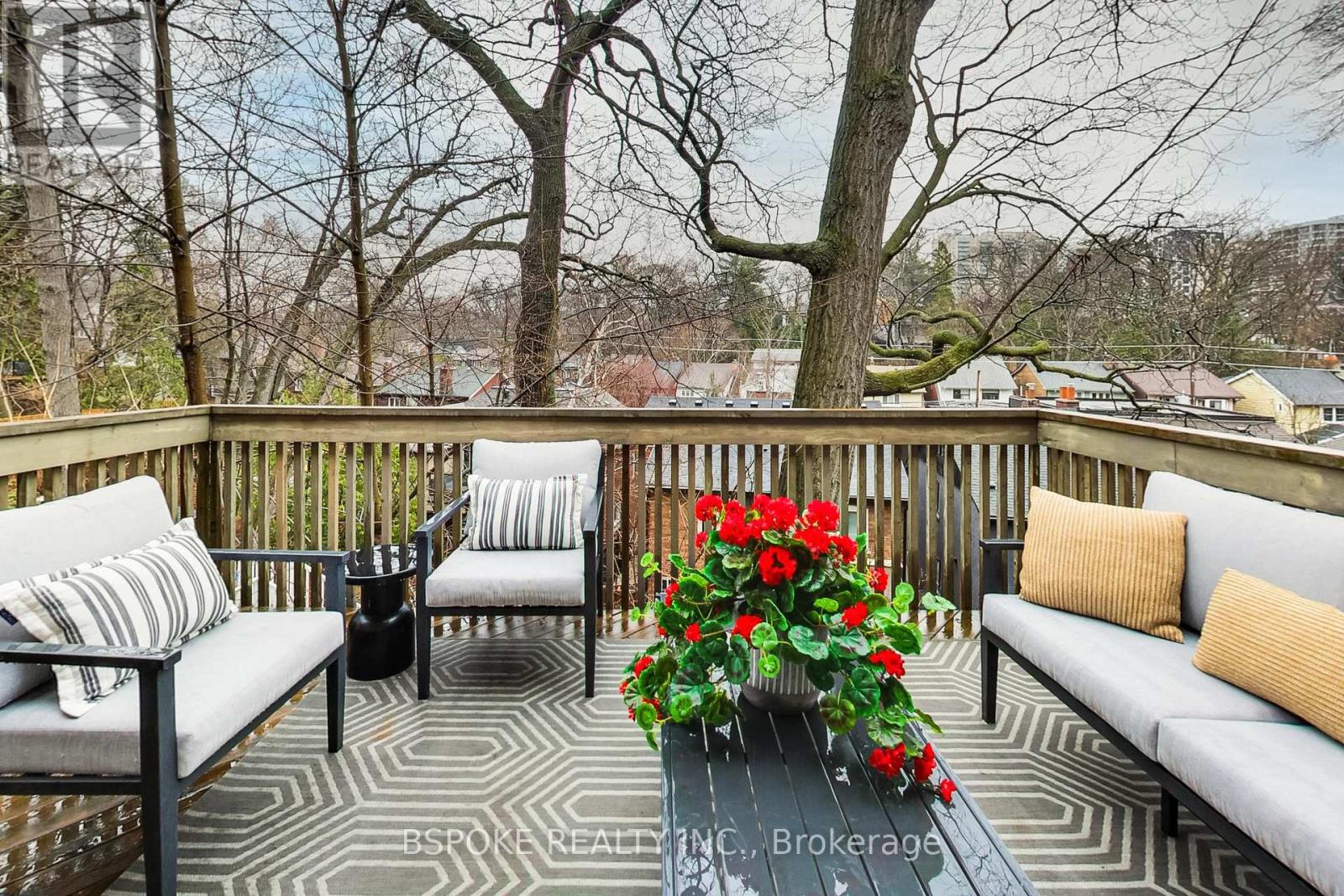 75 Evelyn Avenue, Toronto, Ontario  M6P 2Z2 - Photo 11 - W12994854