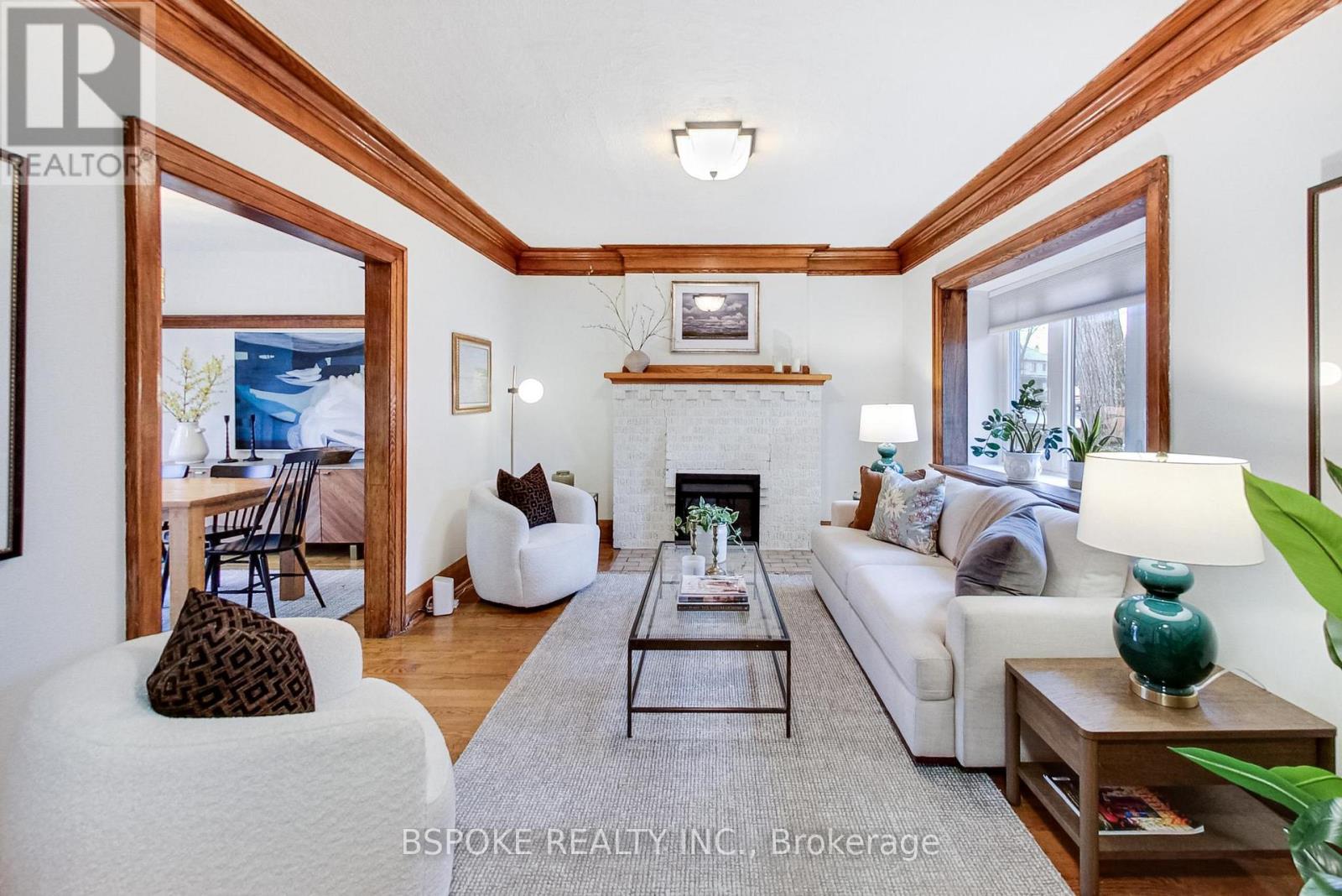 75 Evelyn Avenue, Toronto, Ontario  M6P 2Z2 - Photo 4 - W12994854