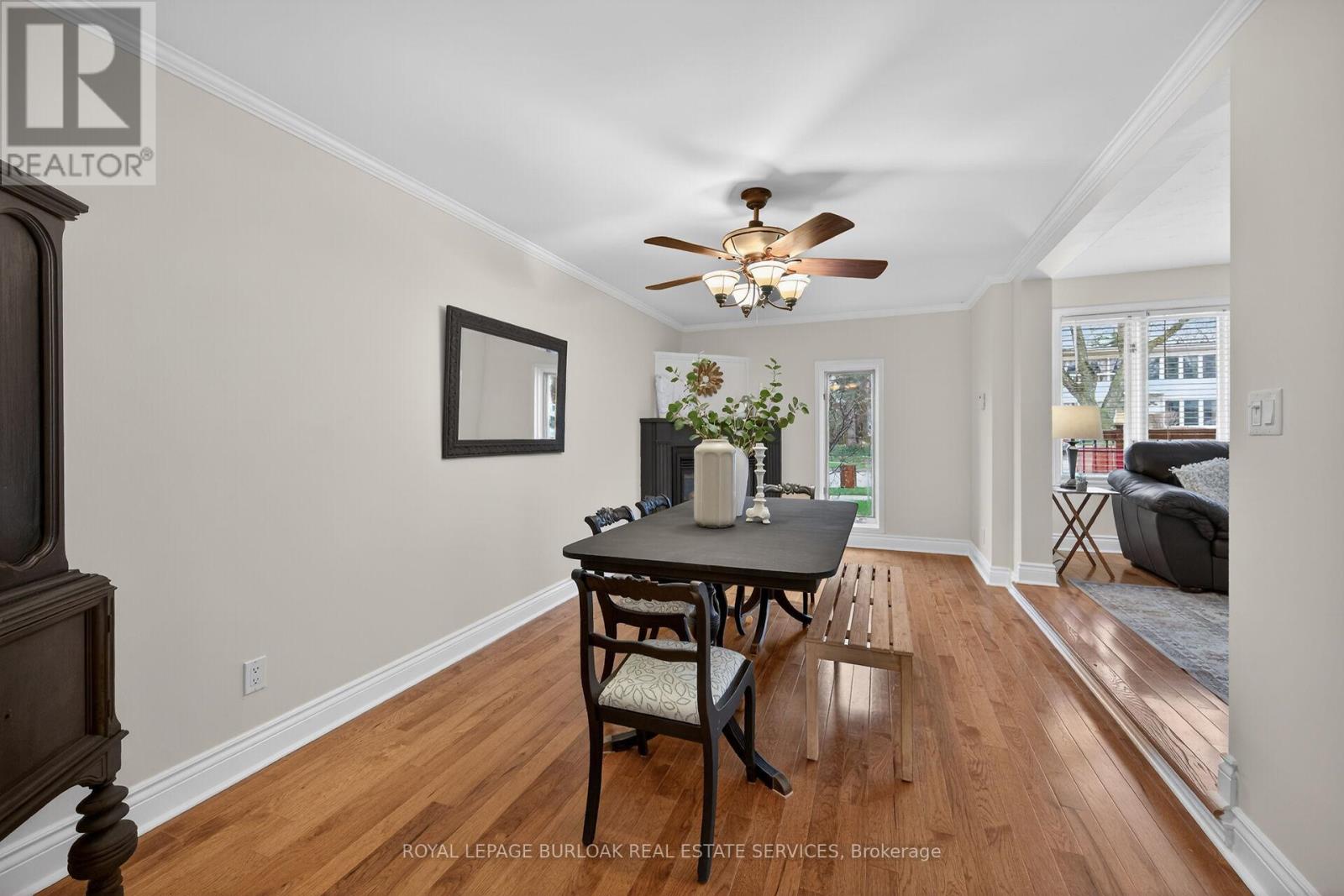 2387 Maryvale Court, Burlington, Ontario  L7P 2P1 - Photo 8 - W12994858