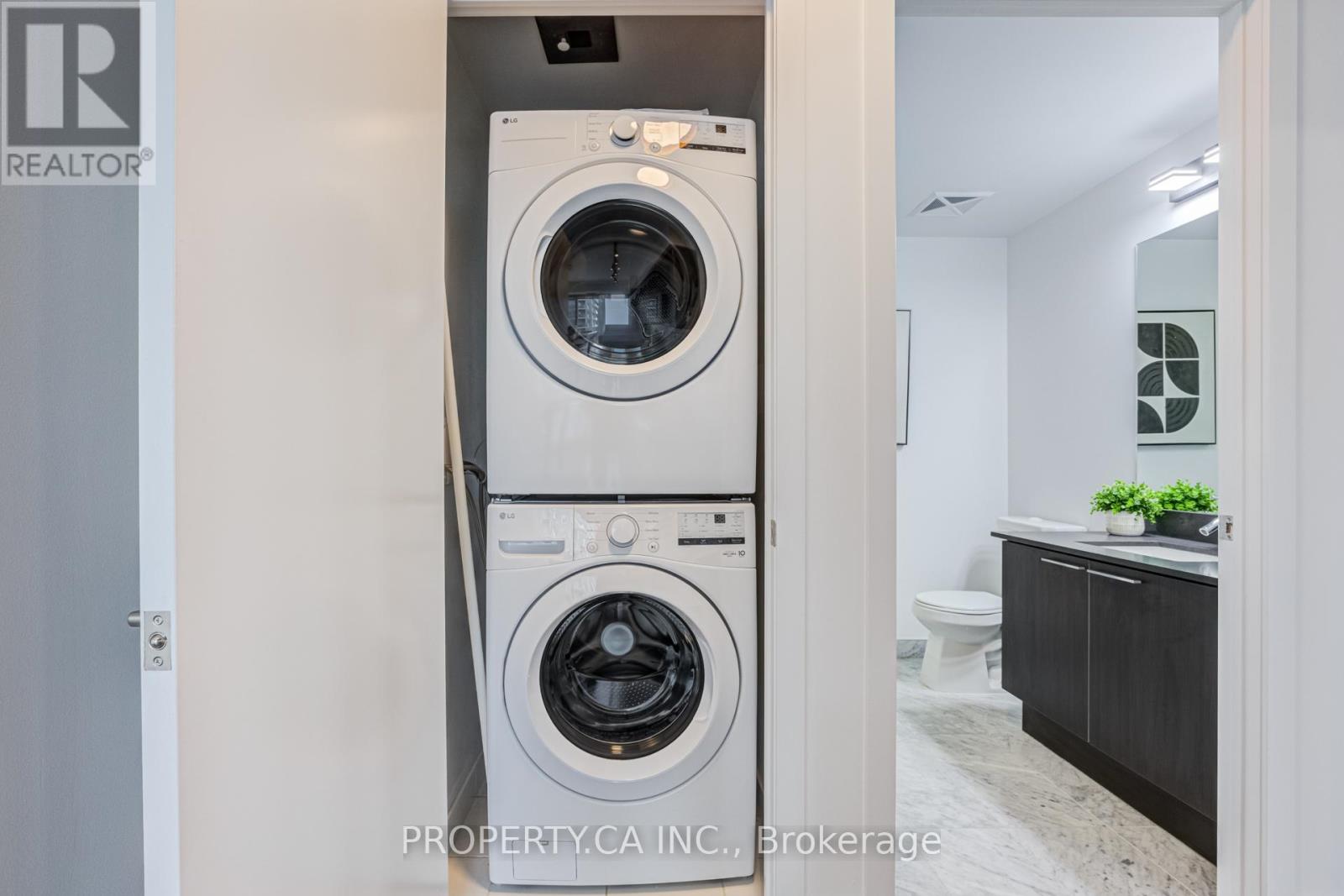 1501 - 10 Park Lawn Road, Toronto, Ontario  M8V 0H9 - Photo 17 - W12994876