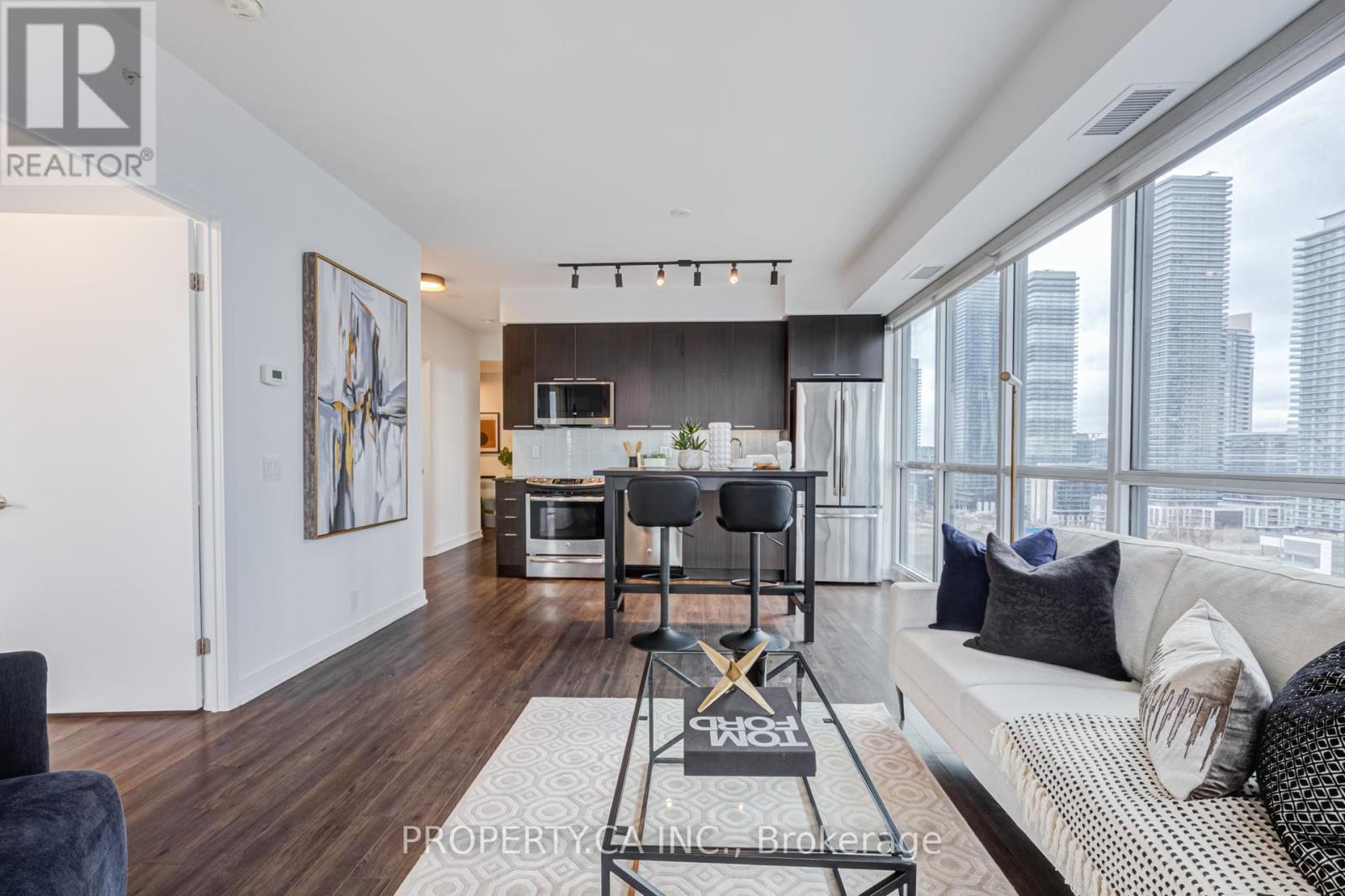 1501 - 10 Park Lawn Road, Toronto, Ontario  M8V 0H9 - Photo 5 - W12994876