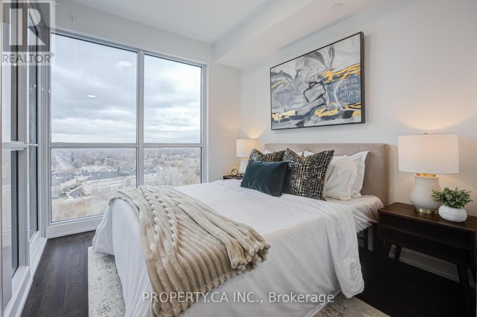 1501 - 10 Park Lawn Road, Toronto, Ontario  M8V 0H9 - Photo 8 - W12994876