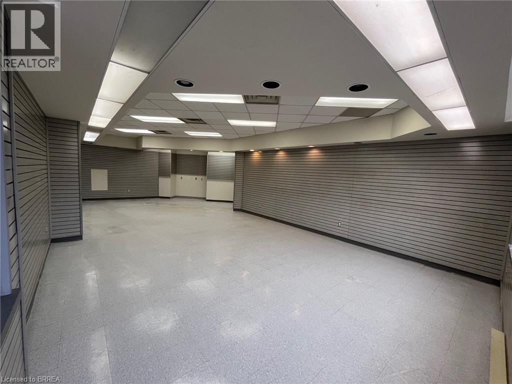 139 Grand River Street N Unit# 102, Paris, Ontario  N3L 2M4 - Photo 4 - 40819044