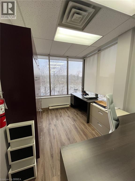 139 Grand River Street N Unit# 201, Paris, Ontario  N3L 2M4 - Photo 10 - 40819041