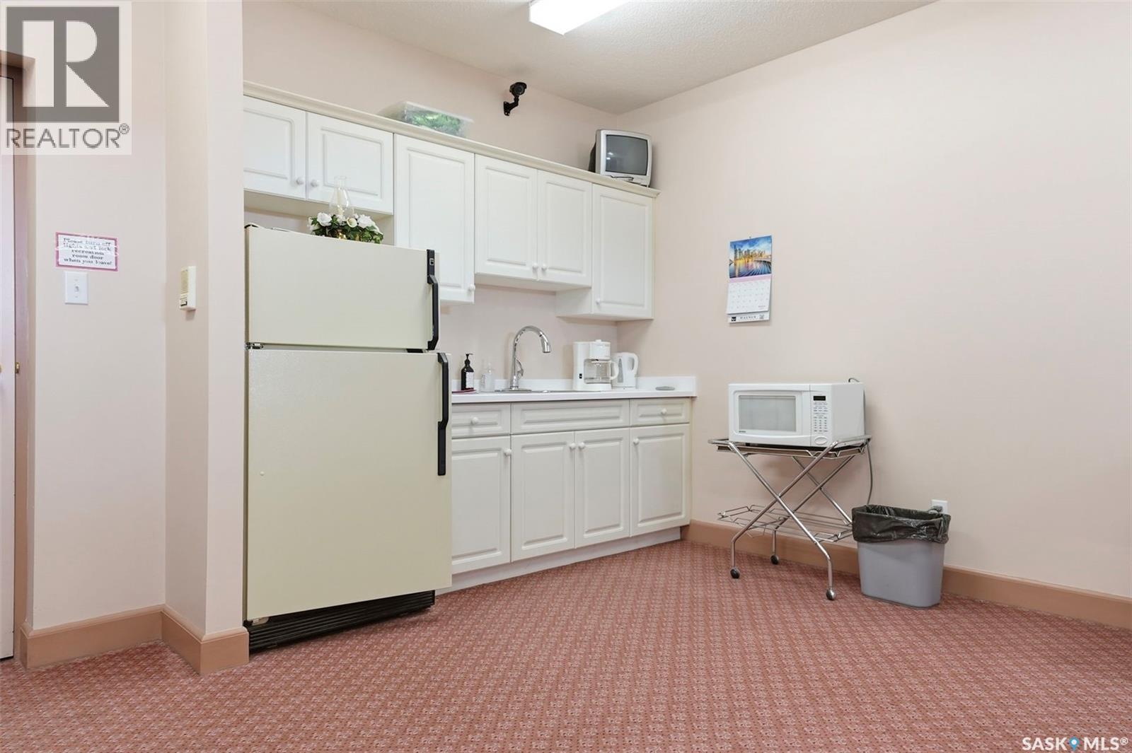 212 305 34th Street W, Prince Albert, Saskatchewan  S6V 8B8 - Photo 29 - SK032846