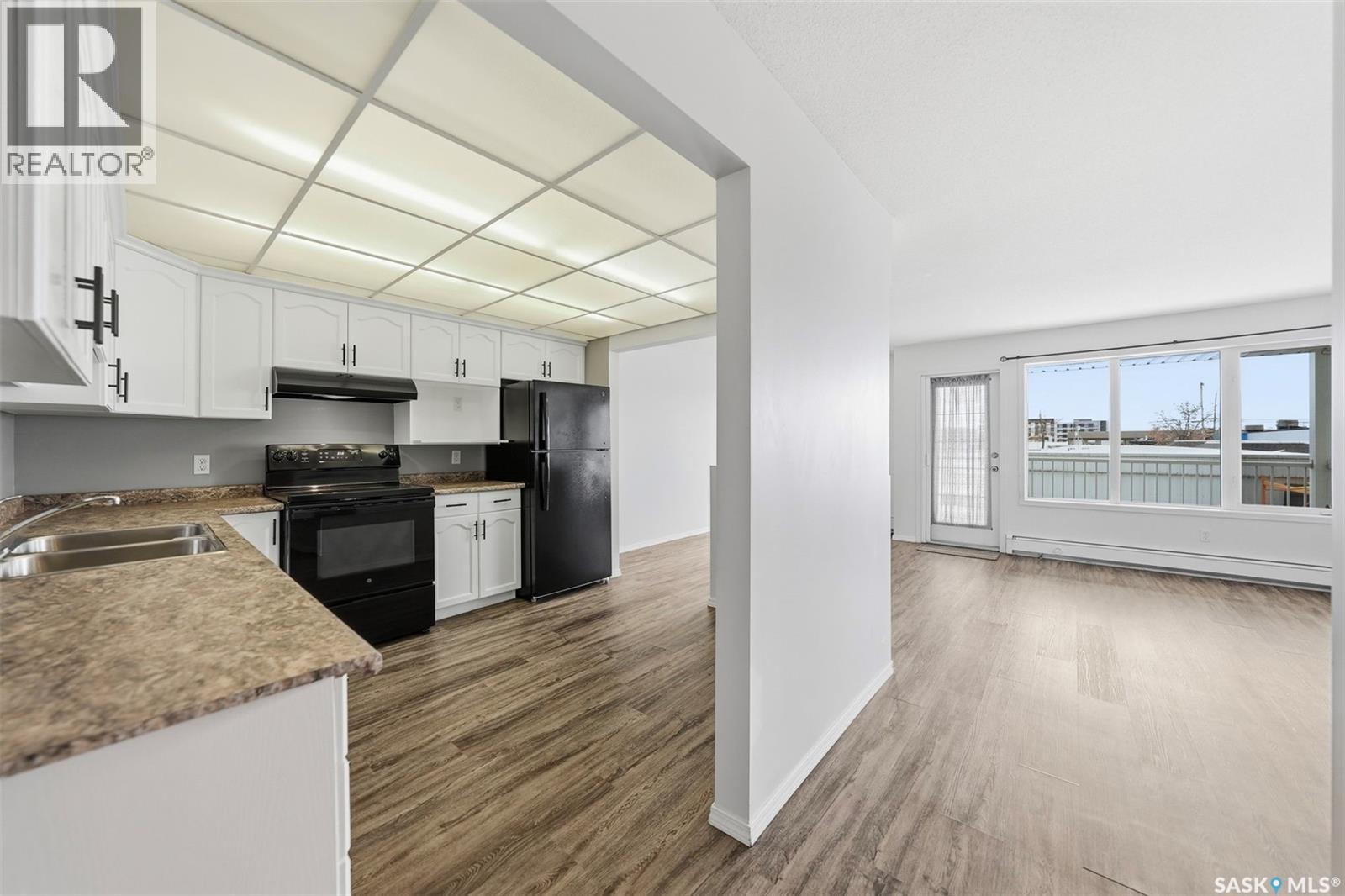 212 305 34th Street W, Prince Albert, Saskatchewan  S6V 8B8 - Photo 6 - SK032846