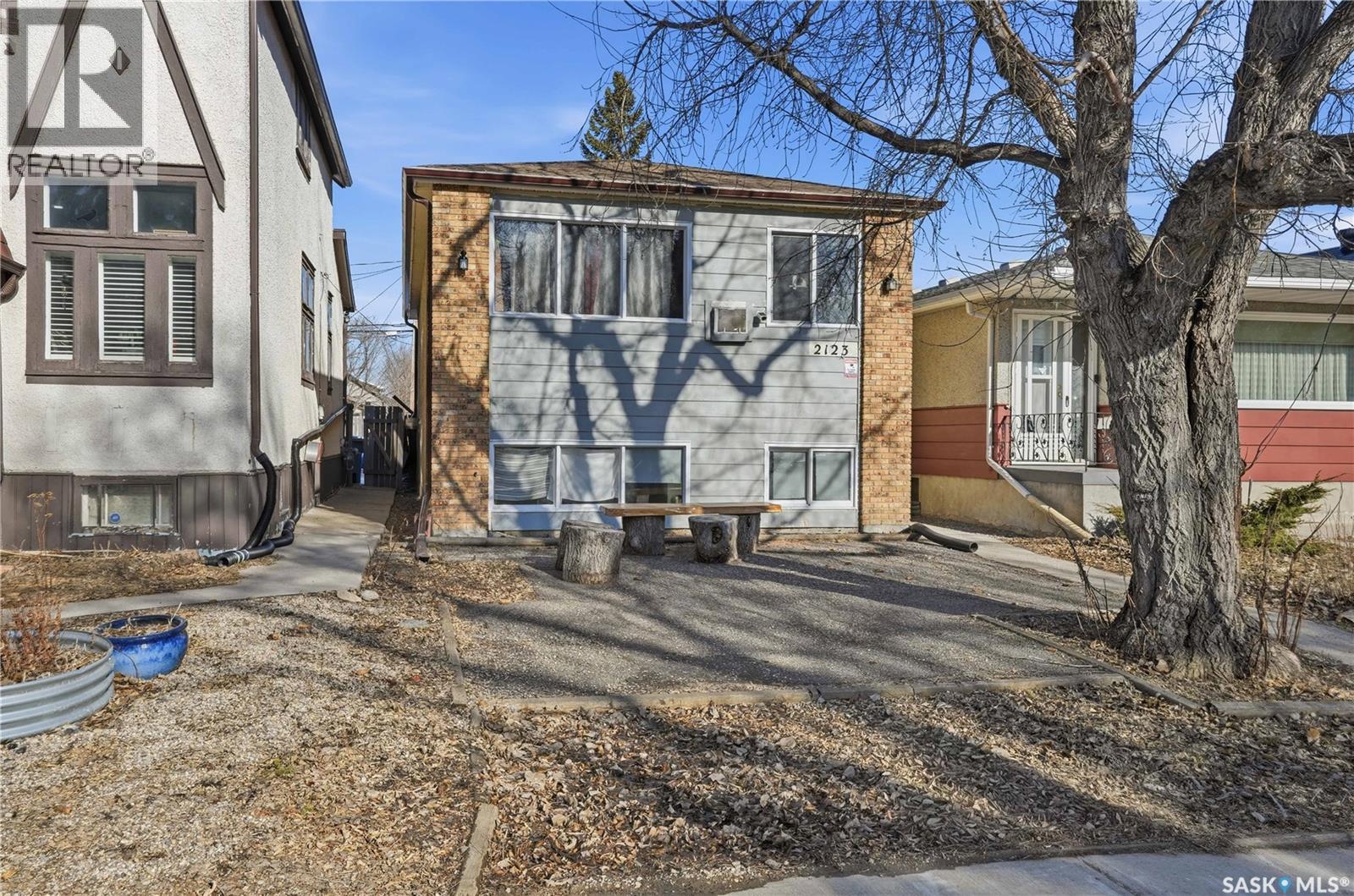 2123 Reynolds Street, Regina, Saskatchewan  S4N 3N2 - Photo 1 - SK032827