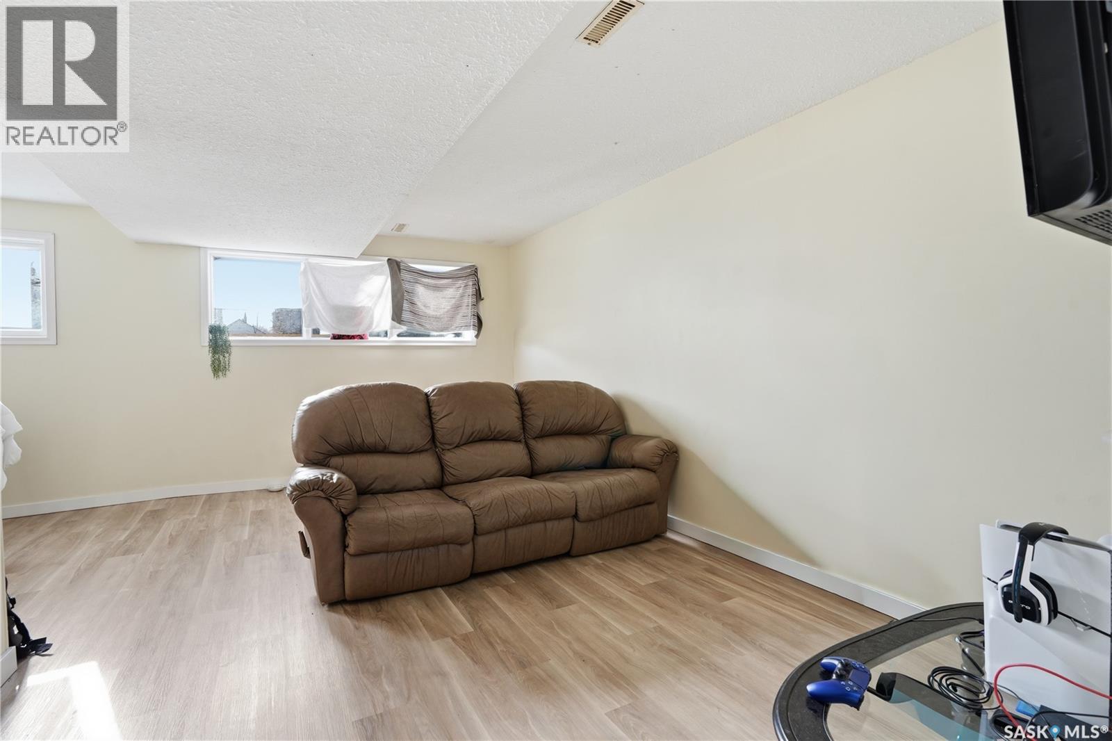 2123 Reynolds Street, Regina, Saskatchewan  S4N 3N2 - Photo 22 - SK032827