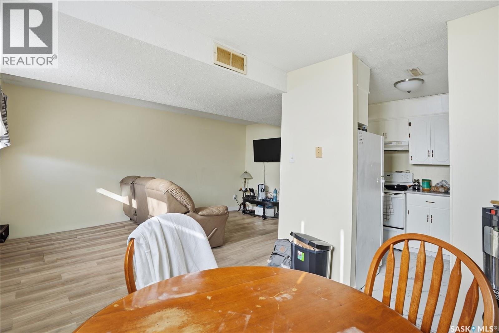 2123 Reynolds Street, Regina, Saskatchewan  S4N 3N2 - Photo 27 - SK032827