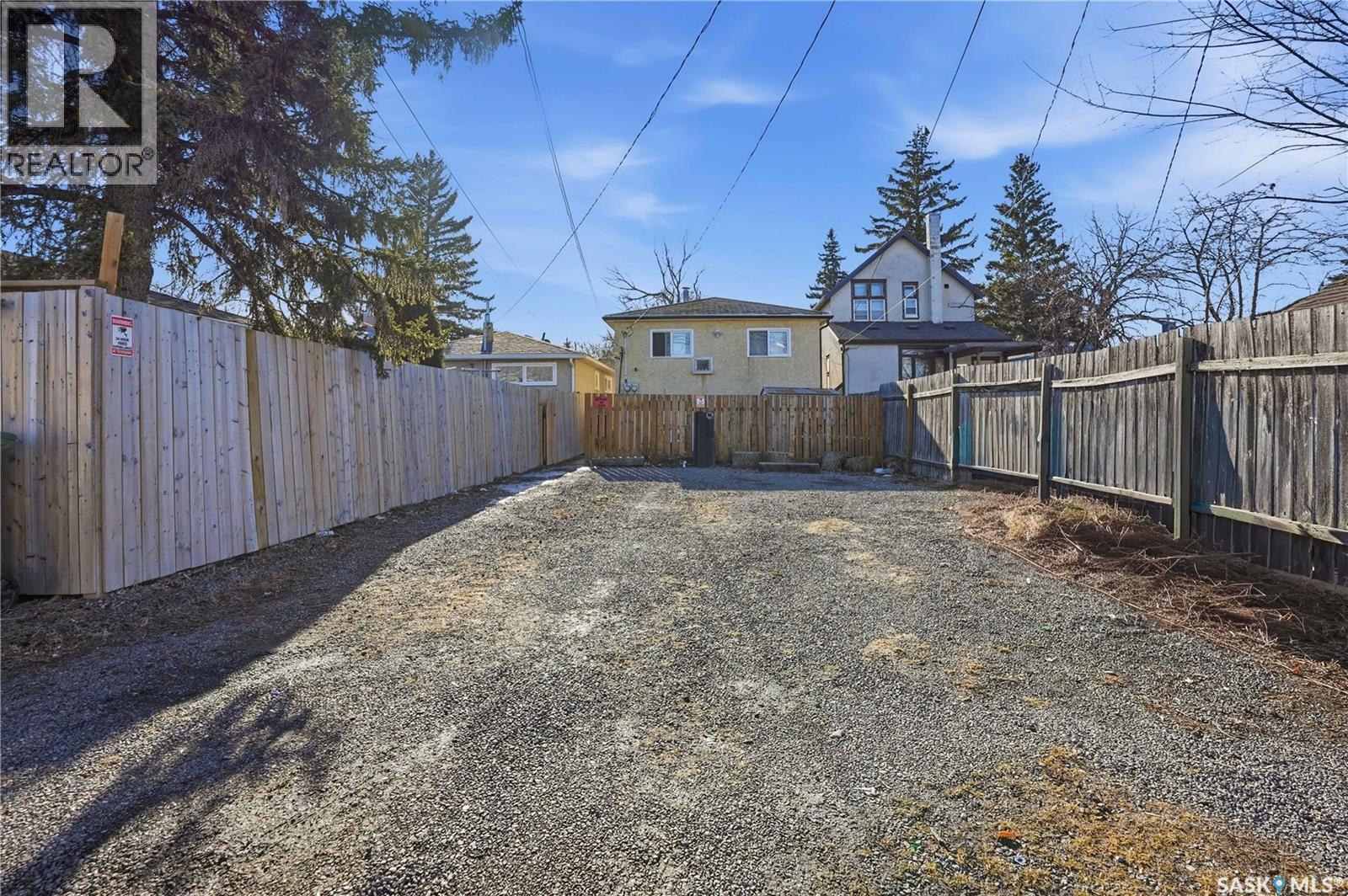 2123 Reynolds Street, Regina, Saskatchewan  S4N 3N2 - Photo 42 - SK032827