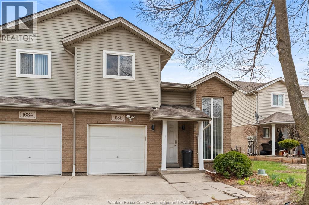 MLS# 26008058: 1686 FIELDCREST, Tecumseh, Canada