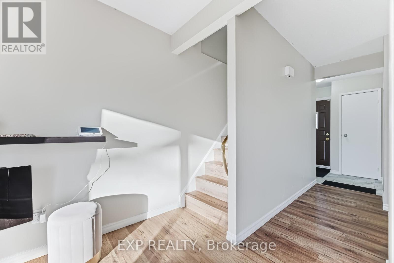 32a - 1568 Garth Street, Hamilton, Ontario L9B 1T3 - Photo 19 - X12994646