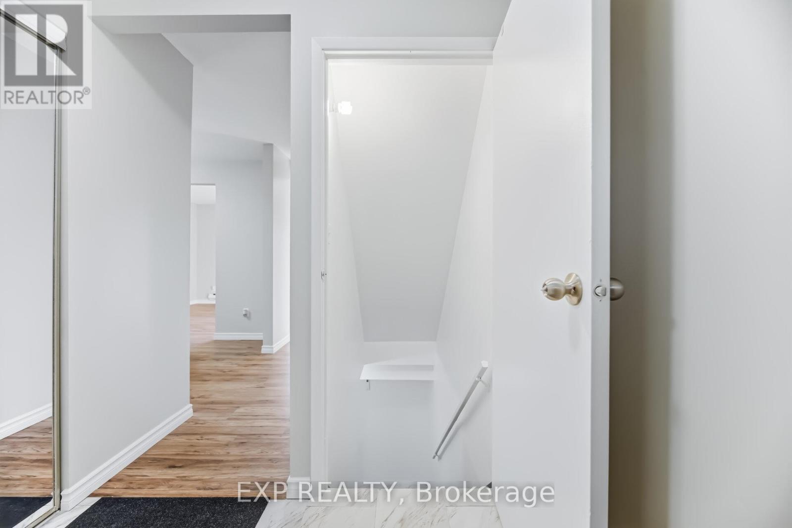 32a - 1568 Garth Street, Hamilton, Ontario L9B 1T3 - Photo 31 - X12994646