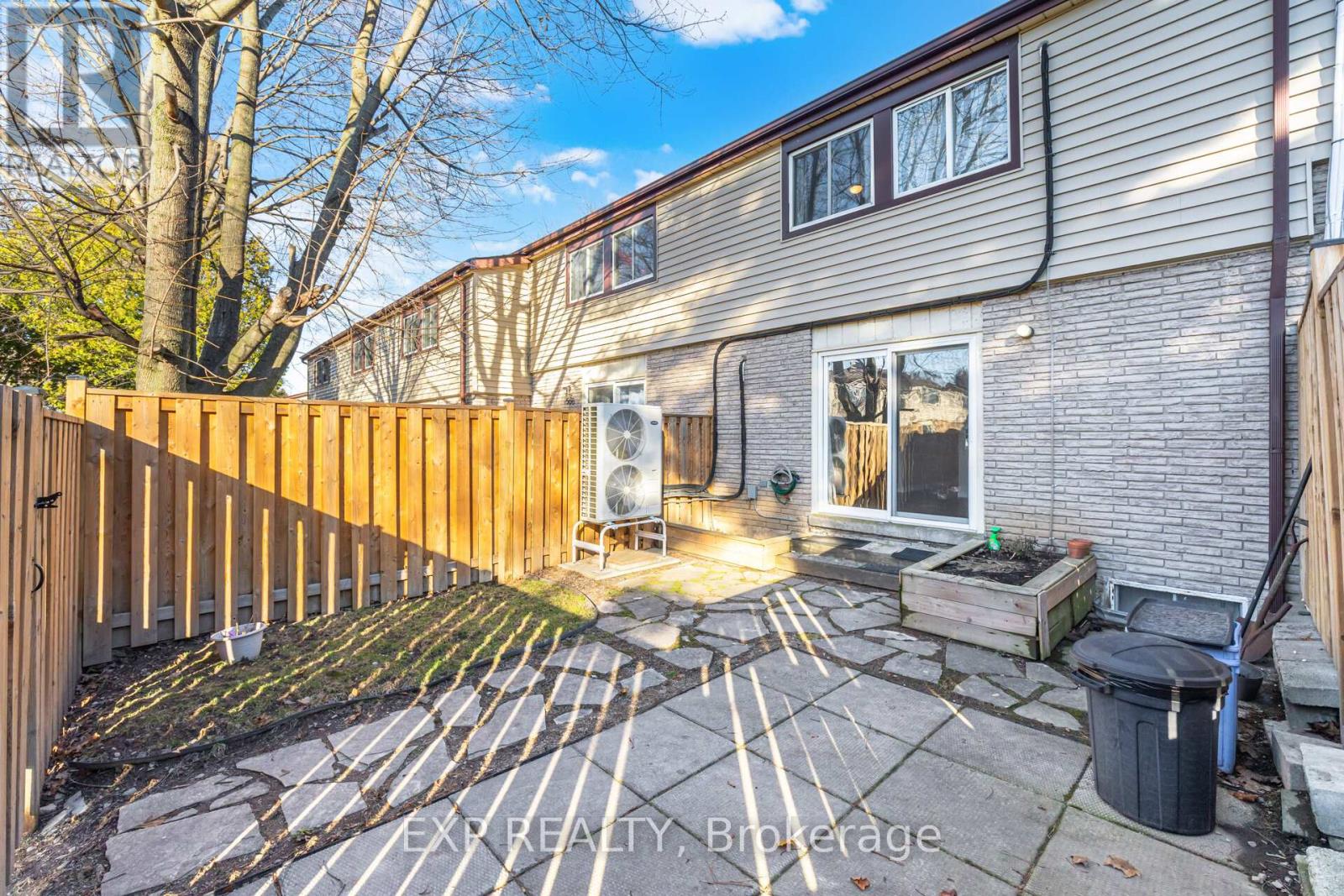 32a - 1568 Garth Street, Hamilton, Ontario L9B 1T3 - Photo 42 - X12994646