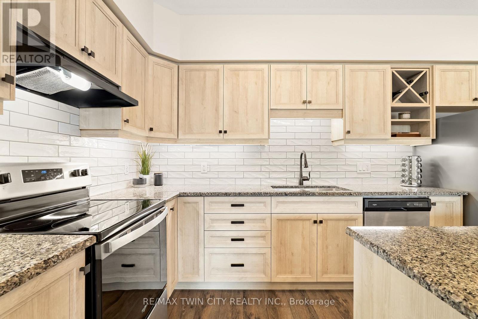 1574 Fischer Hallman Road, Kitchener, Ontario  N2R 0R7 - Photo 24 - X12994662