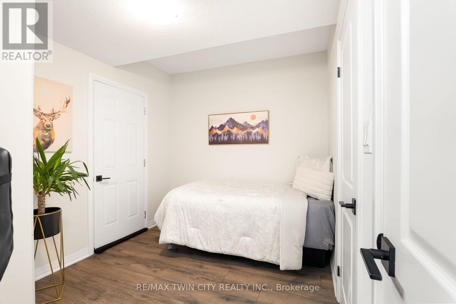 1574 Fischer Hallman Road, Kitchener, Ontario  N2R 0R7 - Photo 34 - X12994662