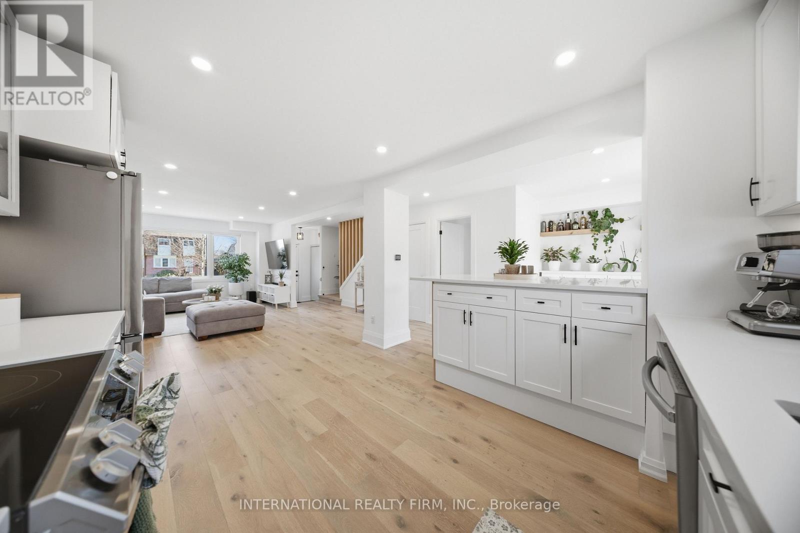 28 Debby Crescent, Brantford, Ontario  N3R 7A4 - Photo 10 - X12994692