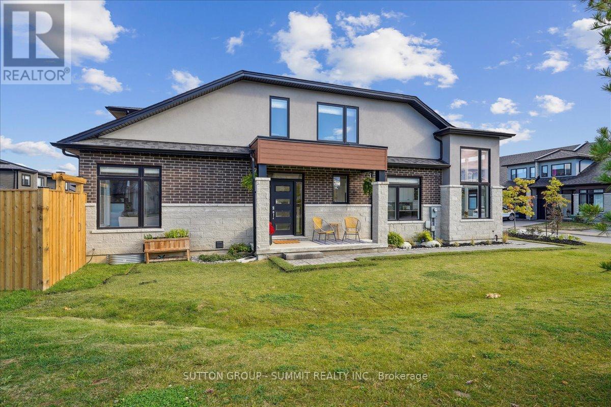 52 Welch Lane, Hamilton, Ontario  L9C 0G1 - Photo 3 - X12994834