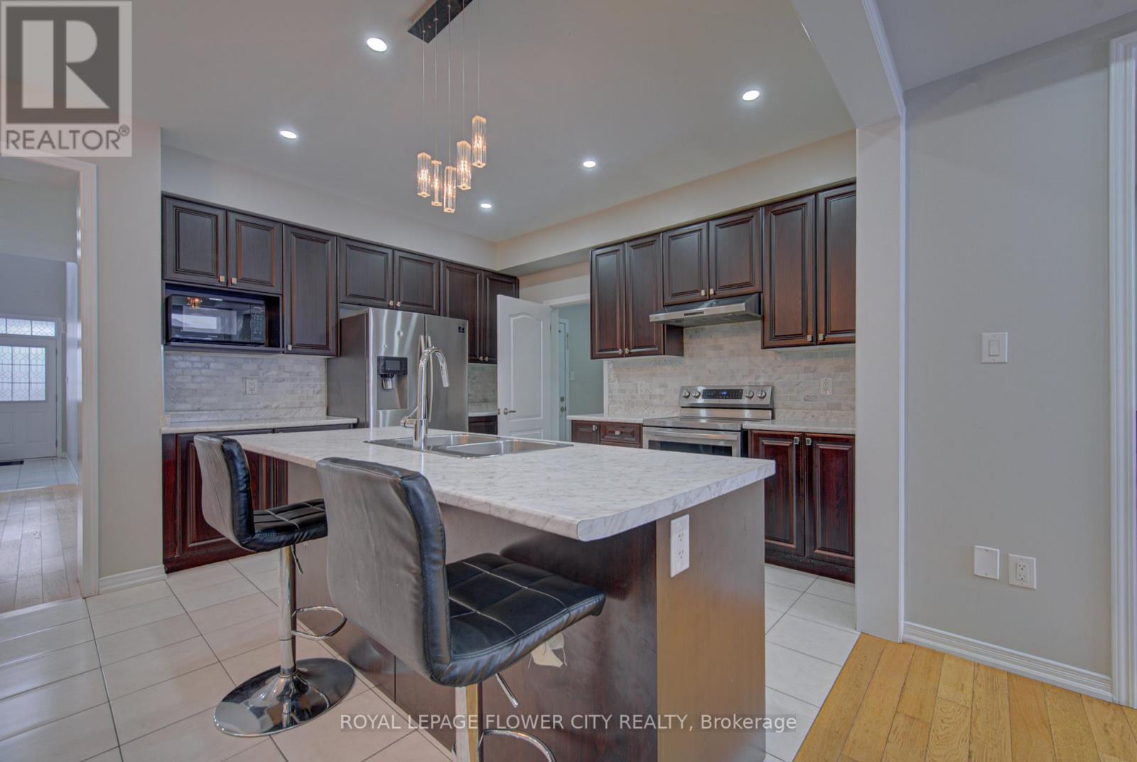 20 Munro Circle, Brantford, Ontario  N3T 0R2 - Photo 11 - X12994874