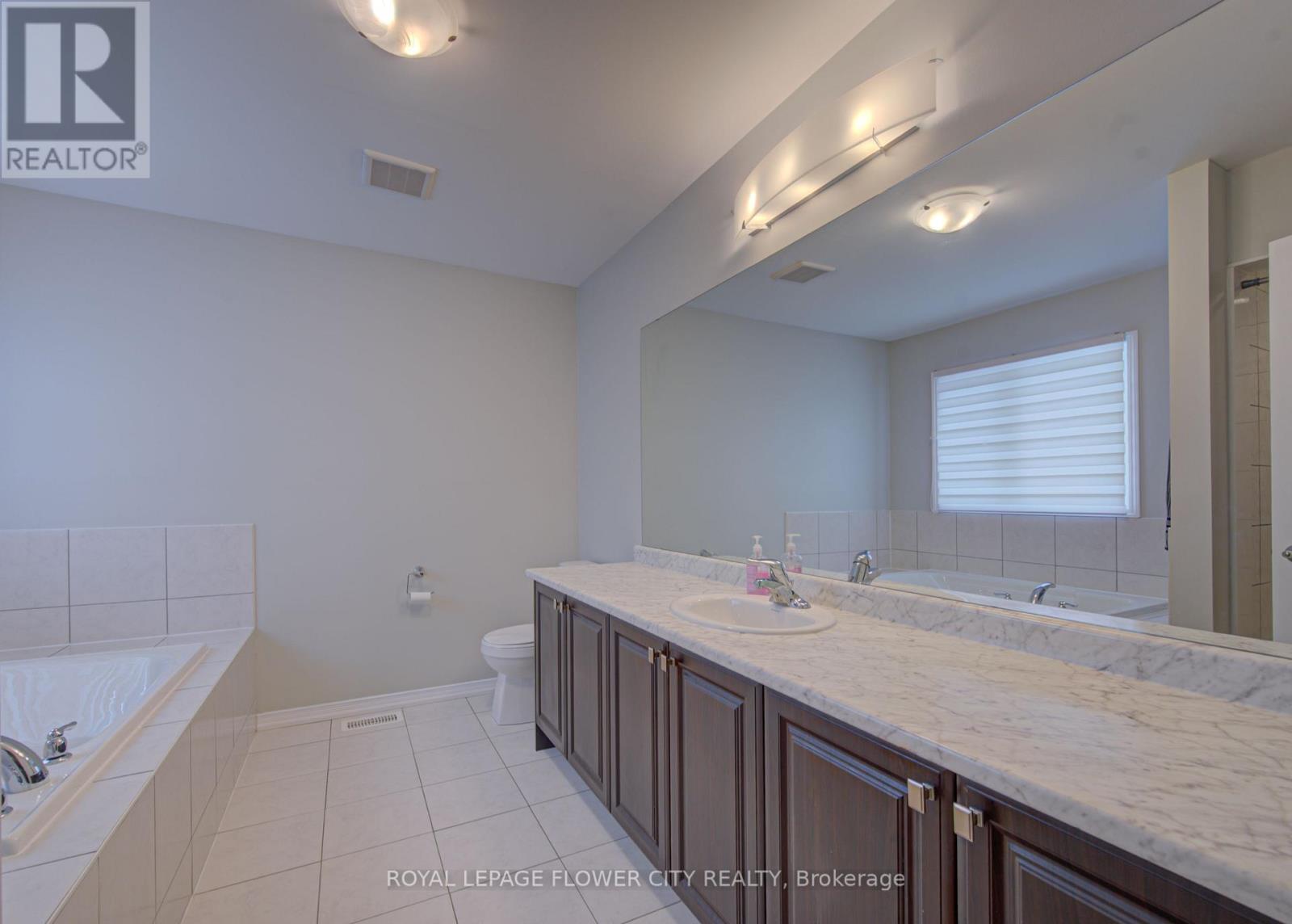 20 Munro Circle, Brantford, Ontario  N3T 0R2 - Photo 36 - X12994874