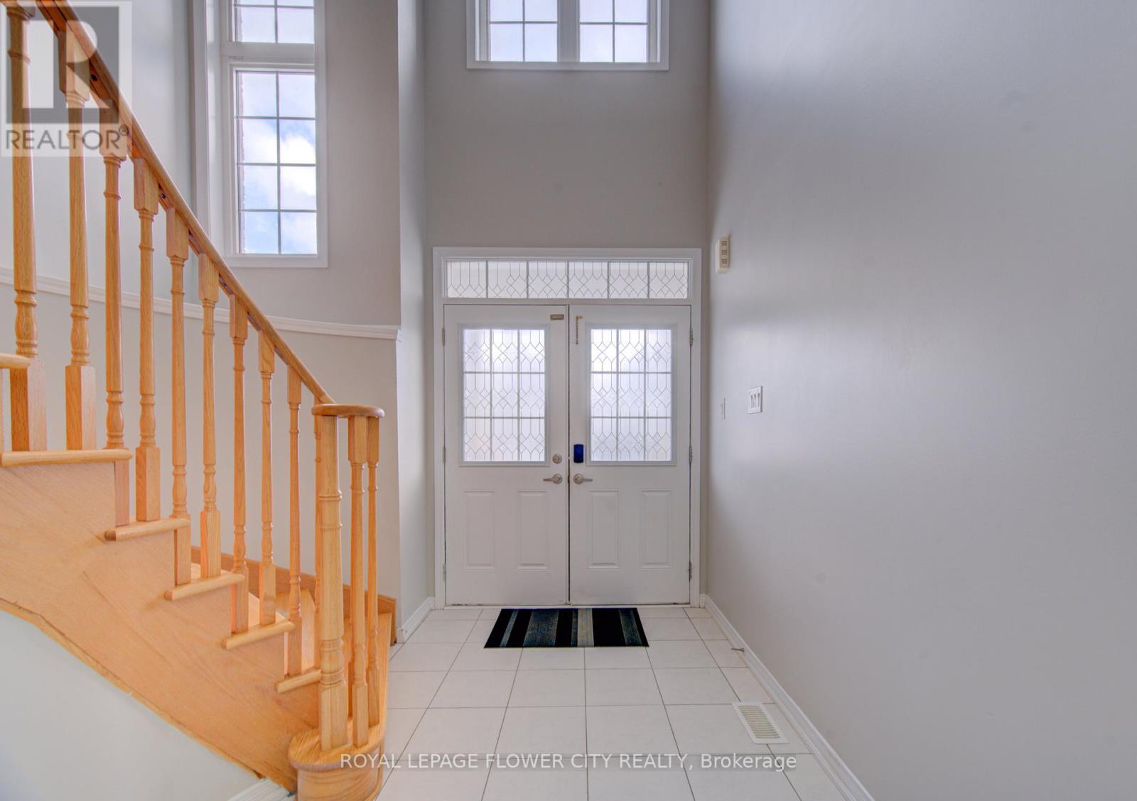 20 Munro Circle, Brantford, Ontario  N3T 0R2 - Photo 5 - X12994874