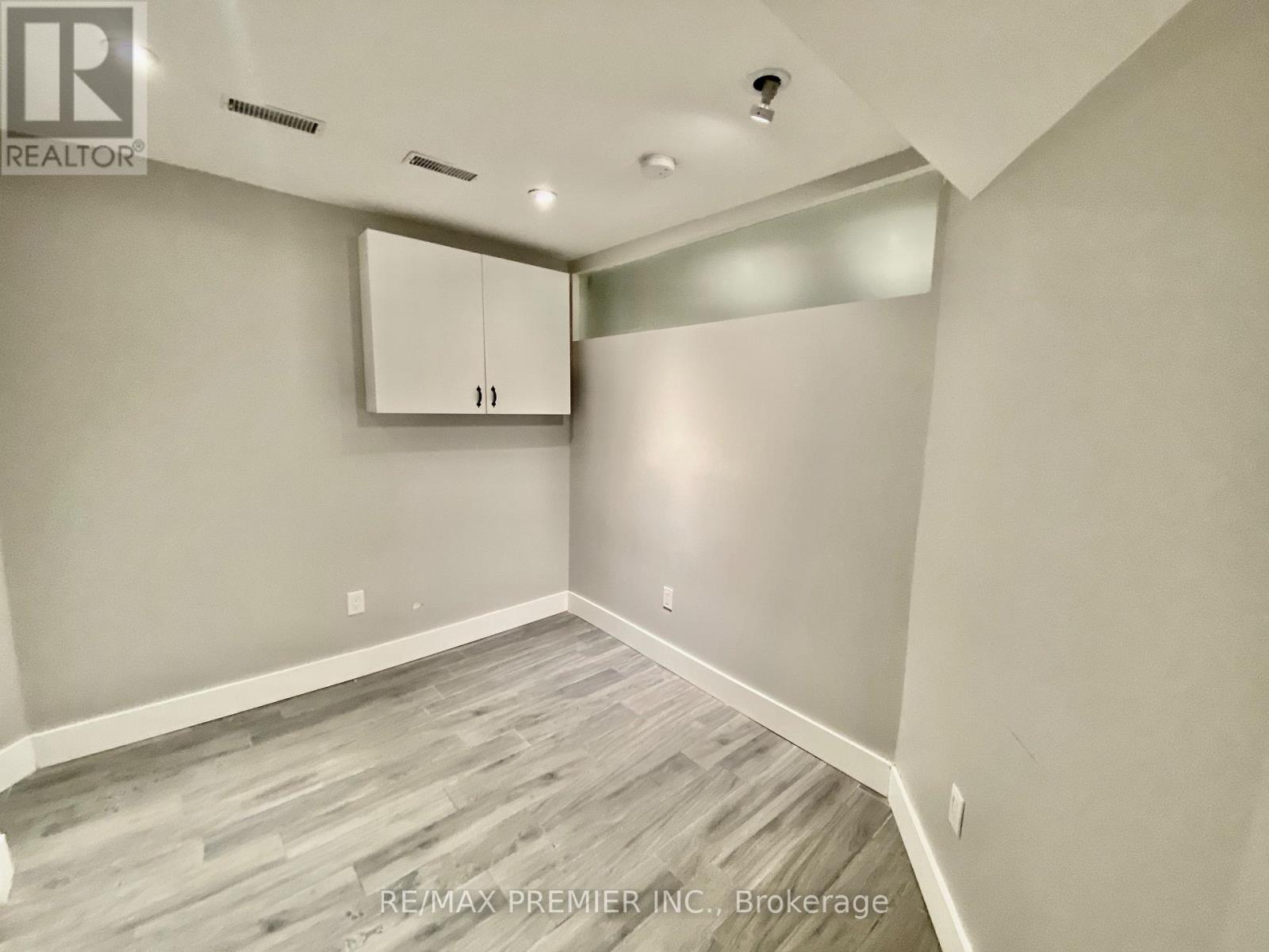 1 - 50 Pape Avenue, Toronto, Ontario  M4M 2V6 - Photo 8 - E12725624